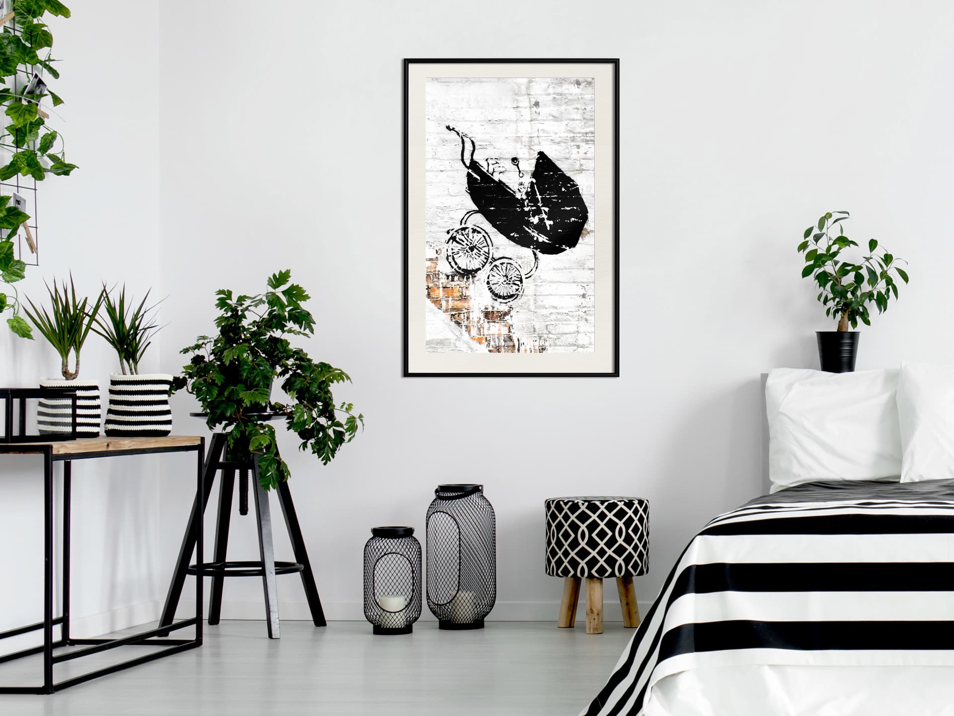

Plakat - Banksy: Baby Stroller (rozmiar 20x30, wykończenie Rama czarna z passe-partout)
