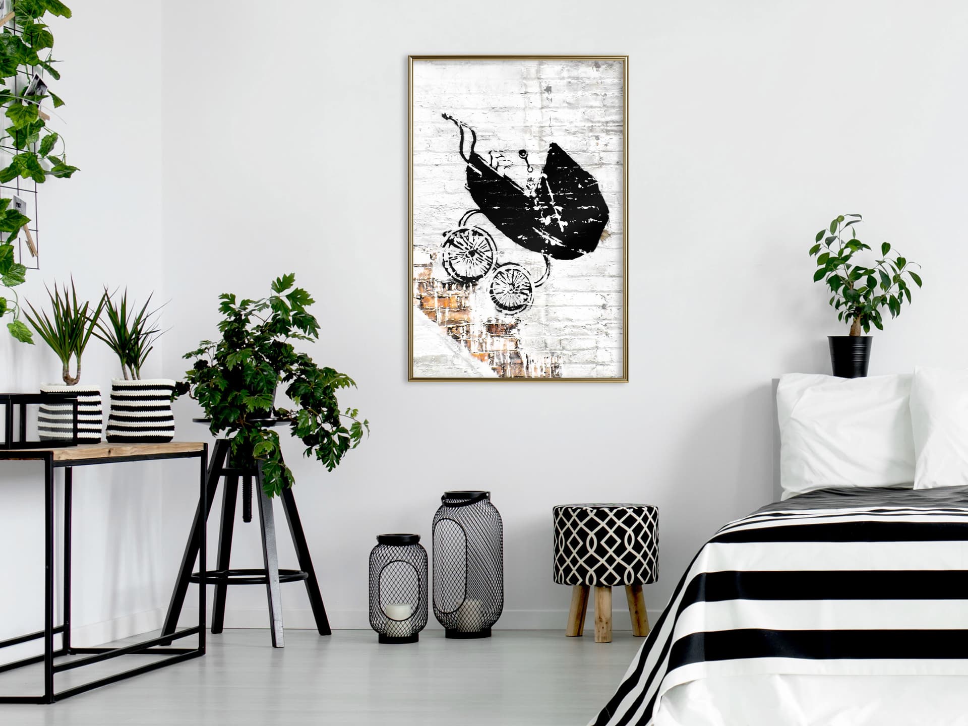 

Plakat - Banksy: Baby Stroller (rozmiar 30x45, wykończenie Rama złota)