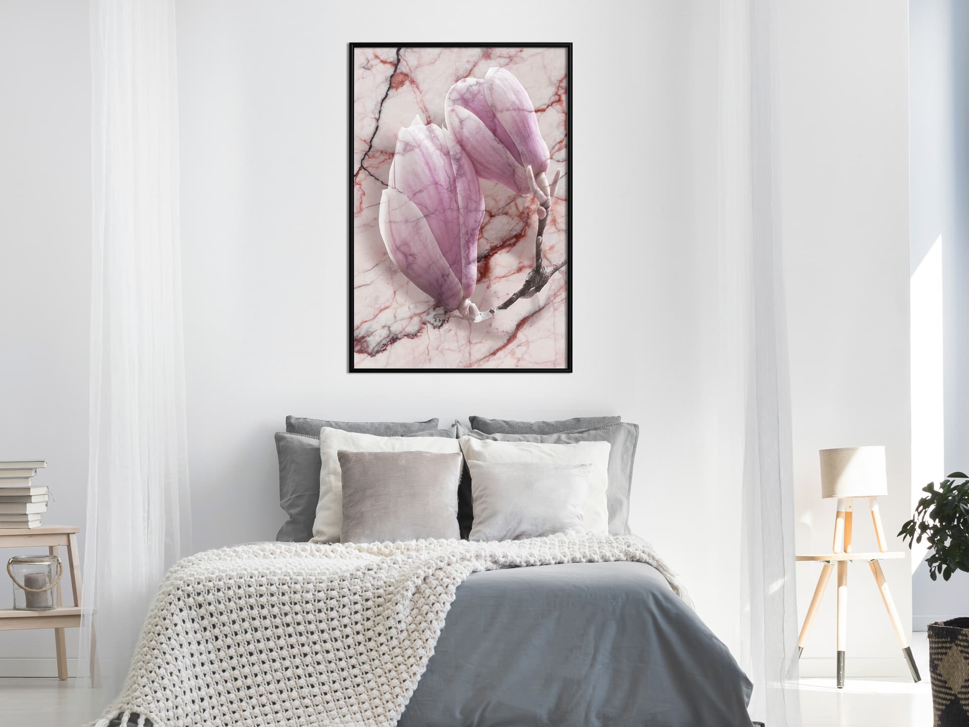 

Plakat - Magnolia na marmurowym tle (rozmiar 30x45, wykończenie Rama czarna)