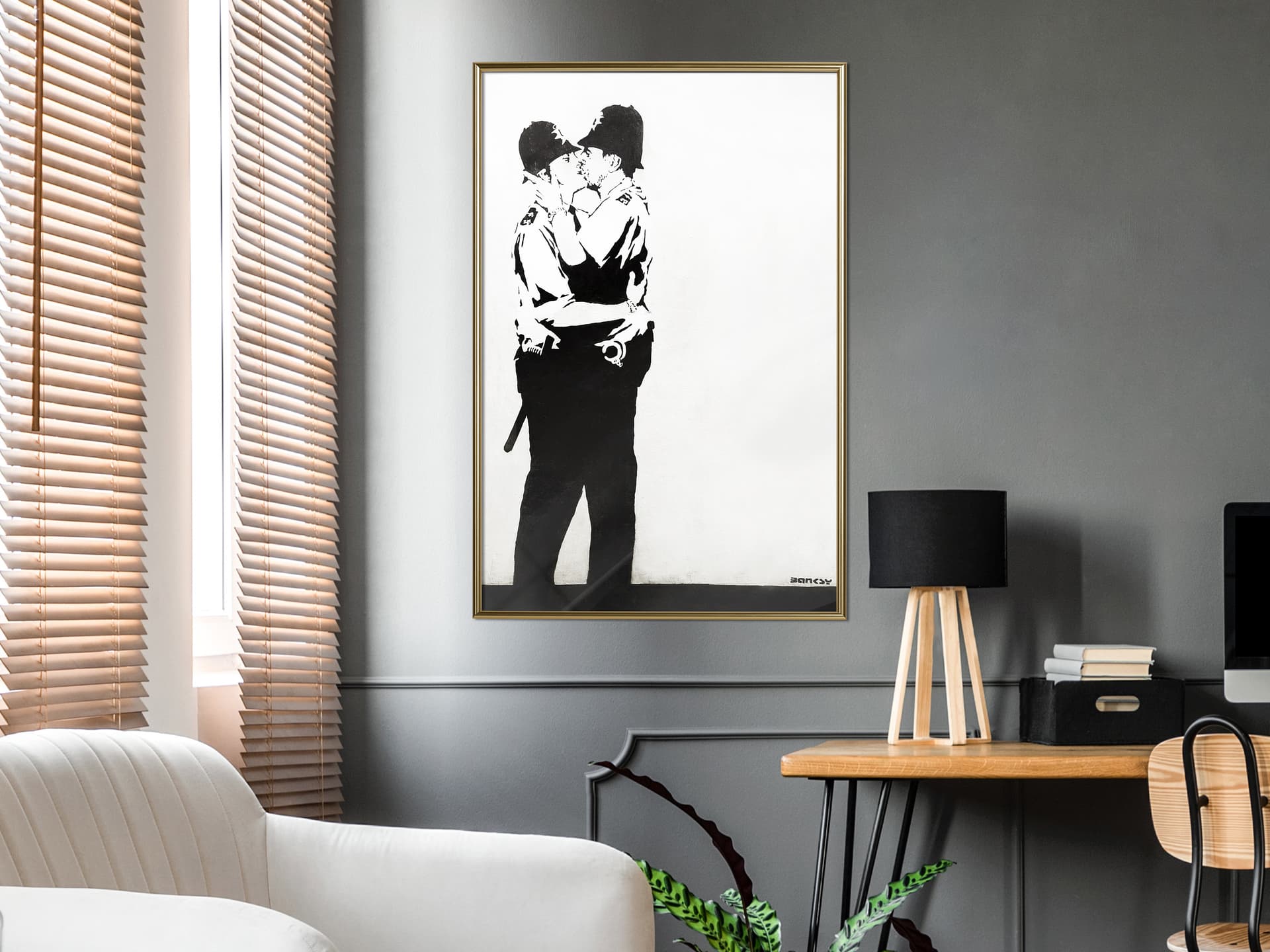 

Plakat - Banksy: Kissing Coppers II (rozmiar 40x60, wykończenie Rama złota)