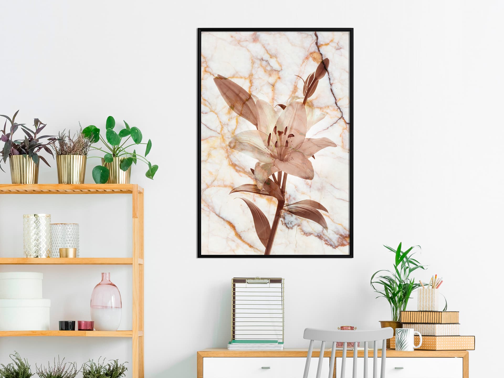

Plakat - Lilia na tle marmuru (rozmiar 30x45, wykończenie Rama czarna)