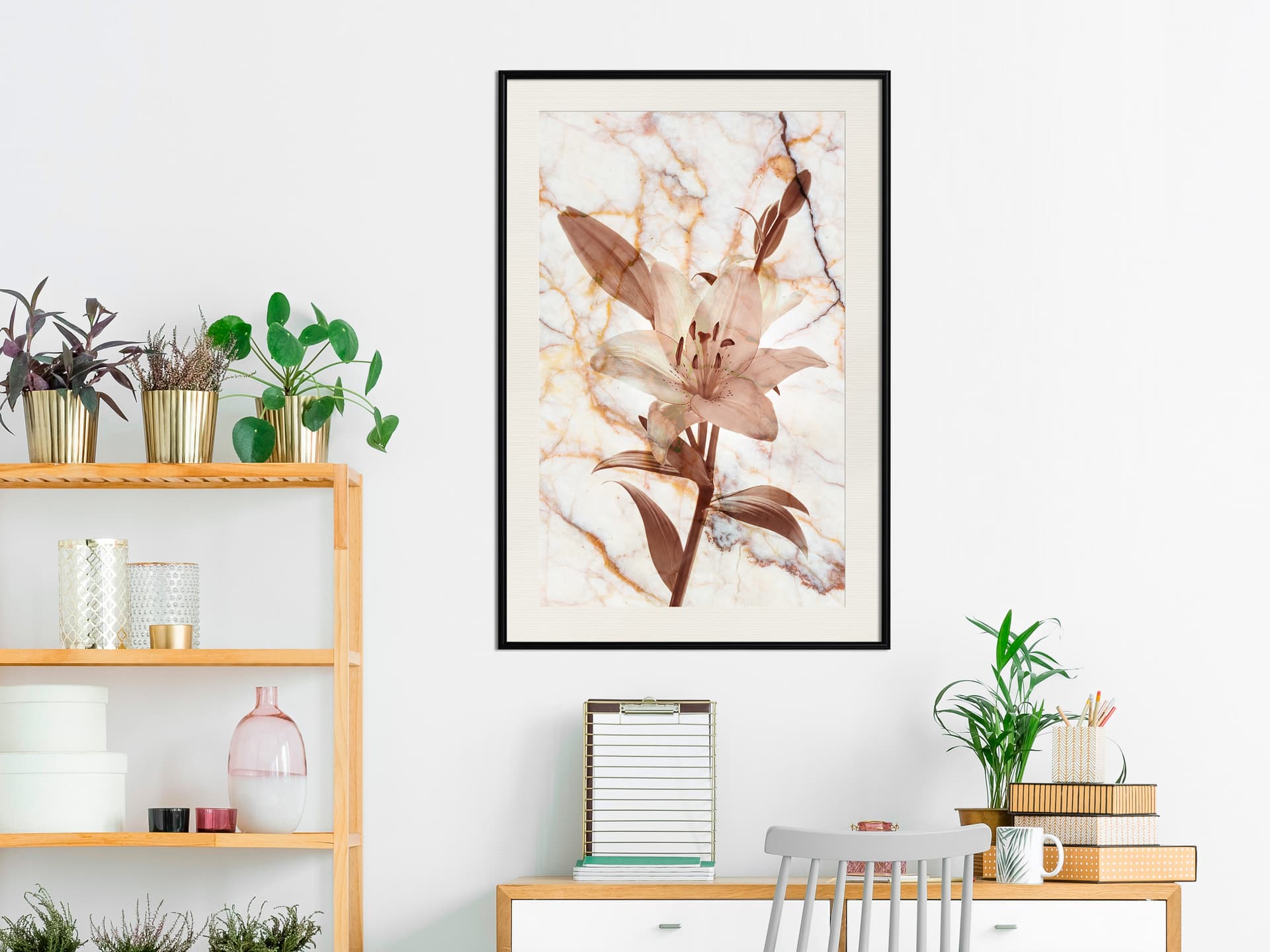 

Plakat - Lilia na tle marmuru (rozmiar 20x30, wykończenie Rama czarna z passe-partout)