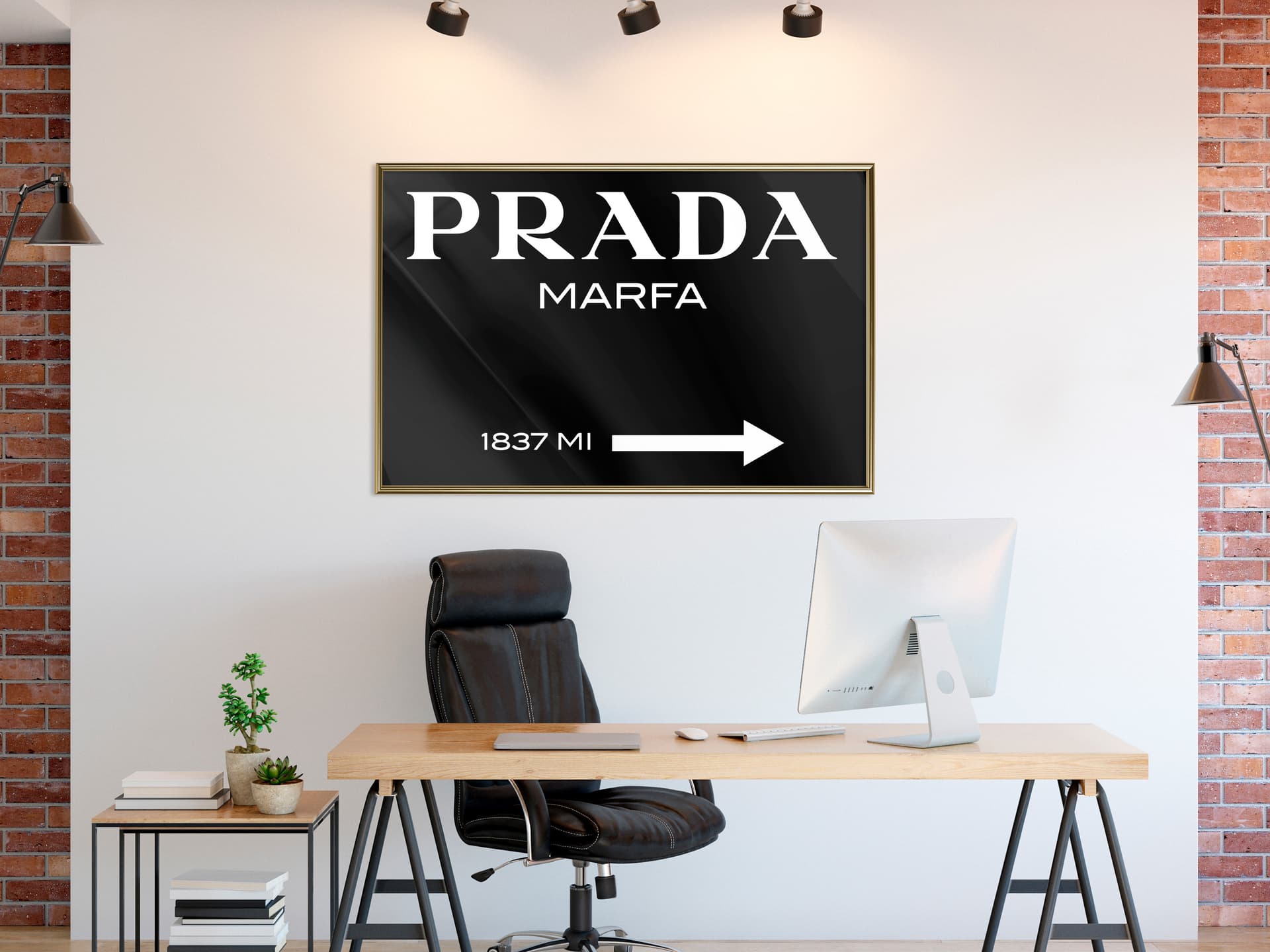 

Plakat - Prada (czarny) (rozmiar 45x30, wykończenie Rama złota)