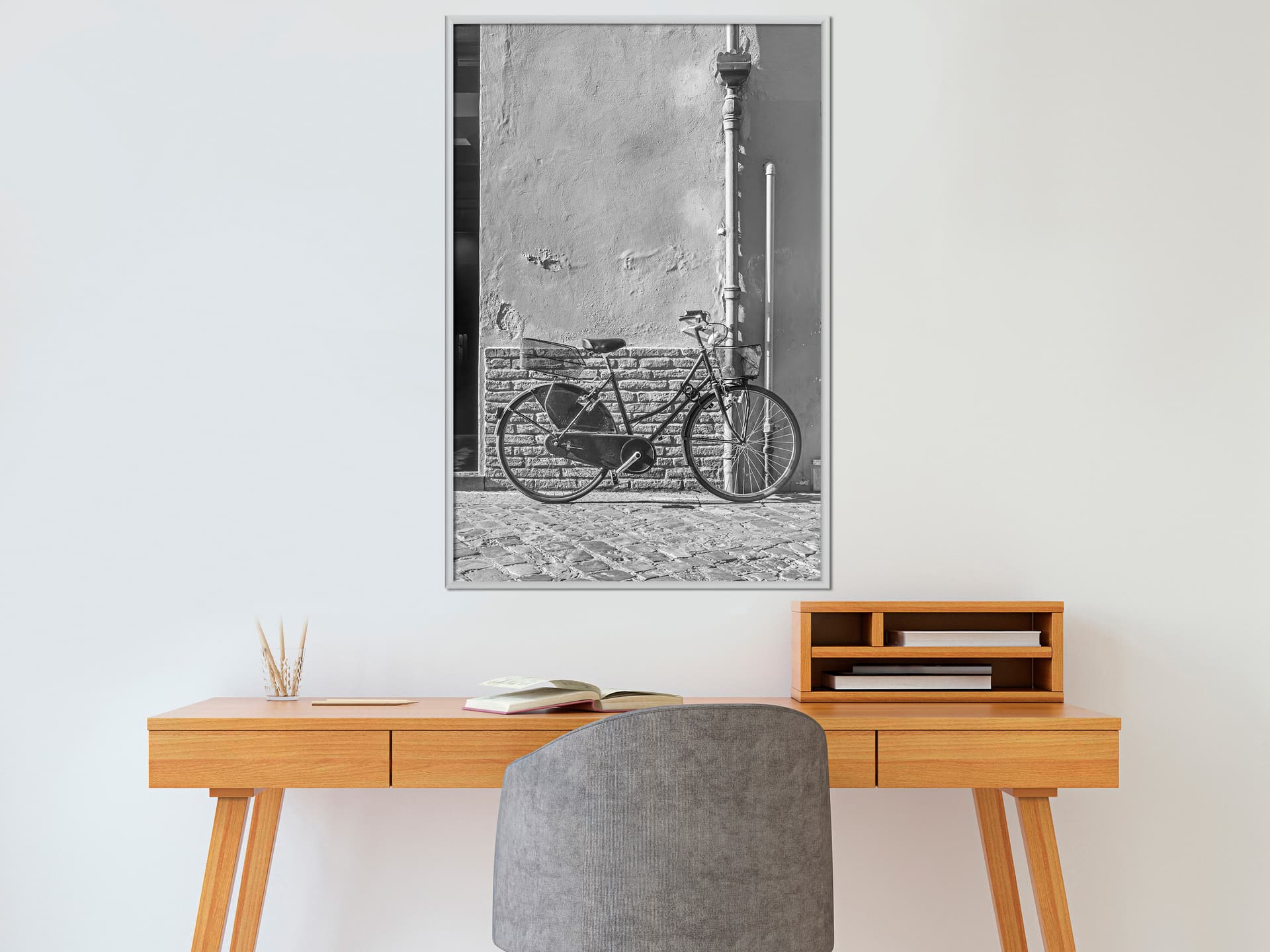 

Plakat - Rower z czarnymi oponami (rozmiar 30x45, wykończenie Rama biała)