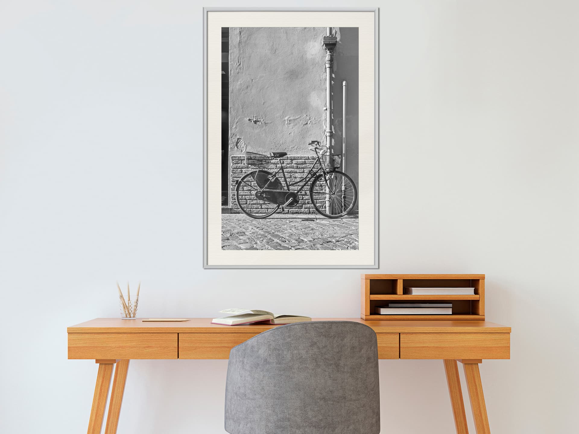 

Plakat - Rower z czarnymi oponami (rozmiar 20x30, wykończenie Rama biała z passe-partout)