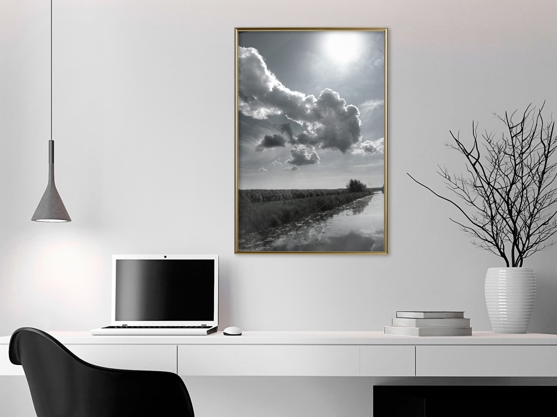 

Plakat - Upalny dzień (rozmiar 40x60, wykończenie Rama złota)