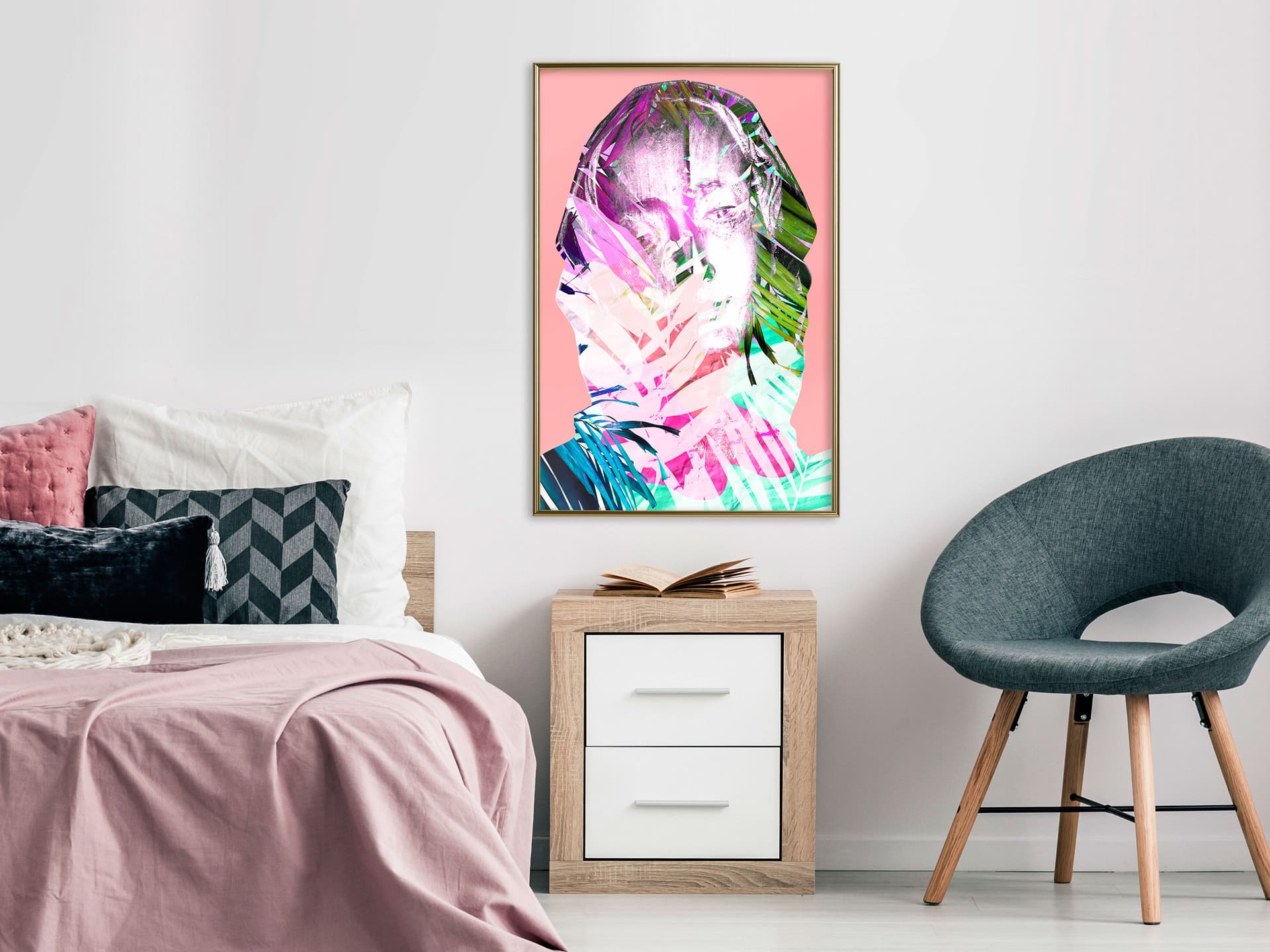 

Plakat - Skryta za kolorami (rozmiar 30x45, wykończenie Rama złota)