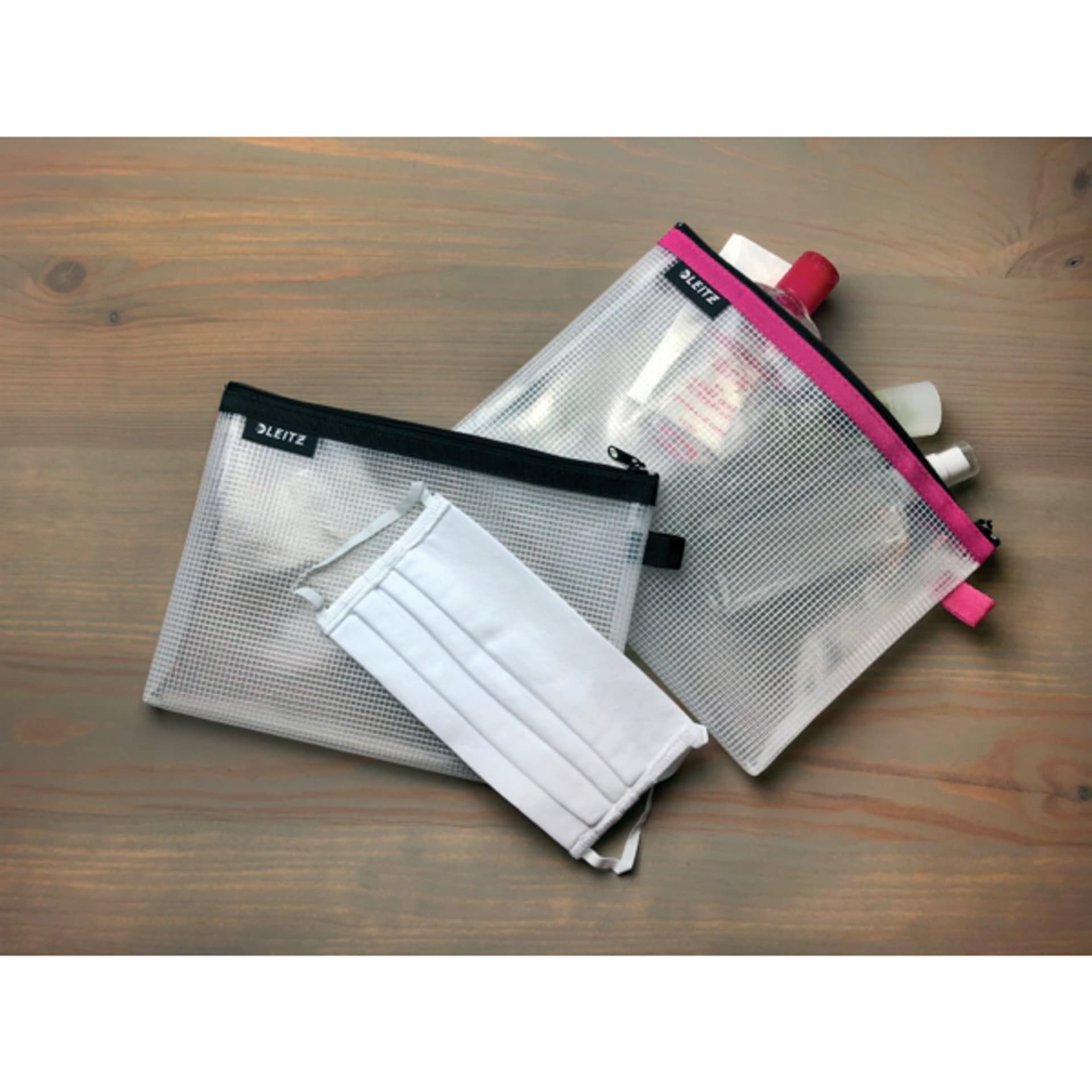 

Podróżna kosmetyczka Leitz WOW, czarna 40140095