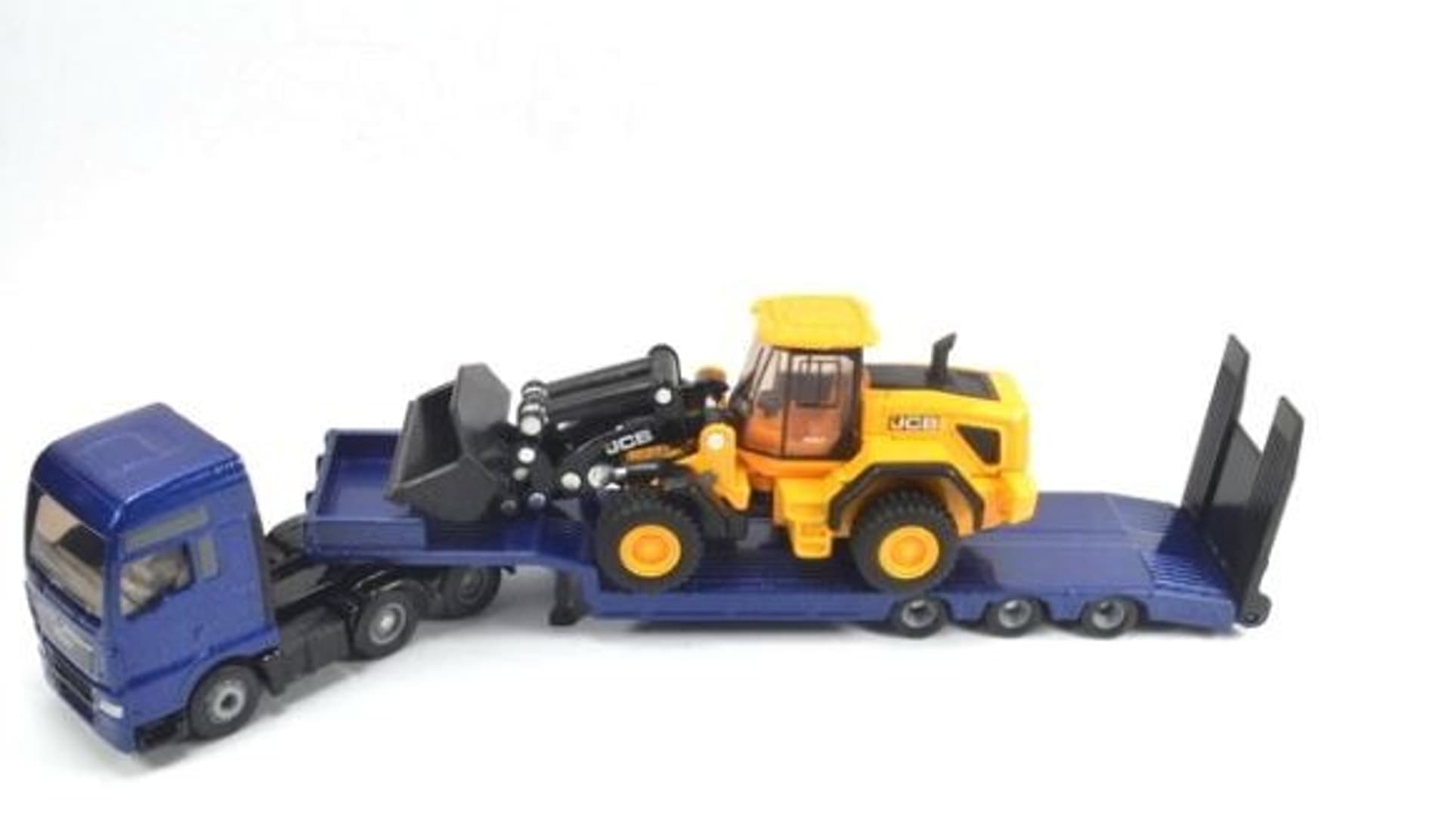 

Ciężarówka MAN z lawetą i ładowarką kołową JCB