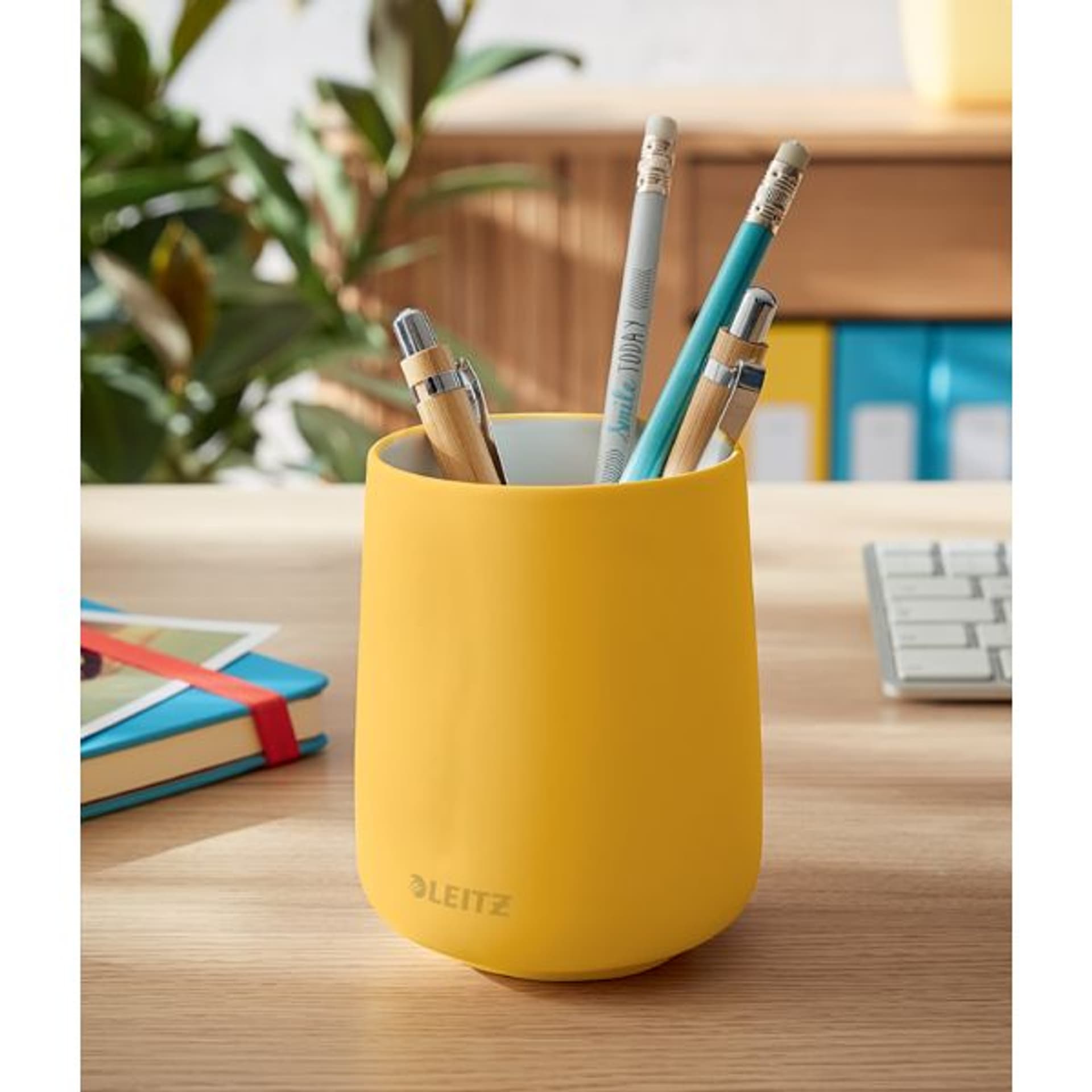 

Kubek na długopisy Leitz Cosy, żółty 53290019