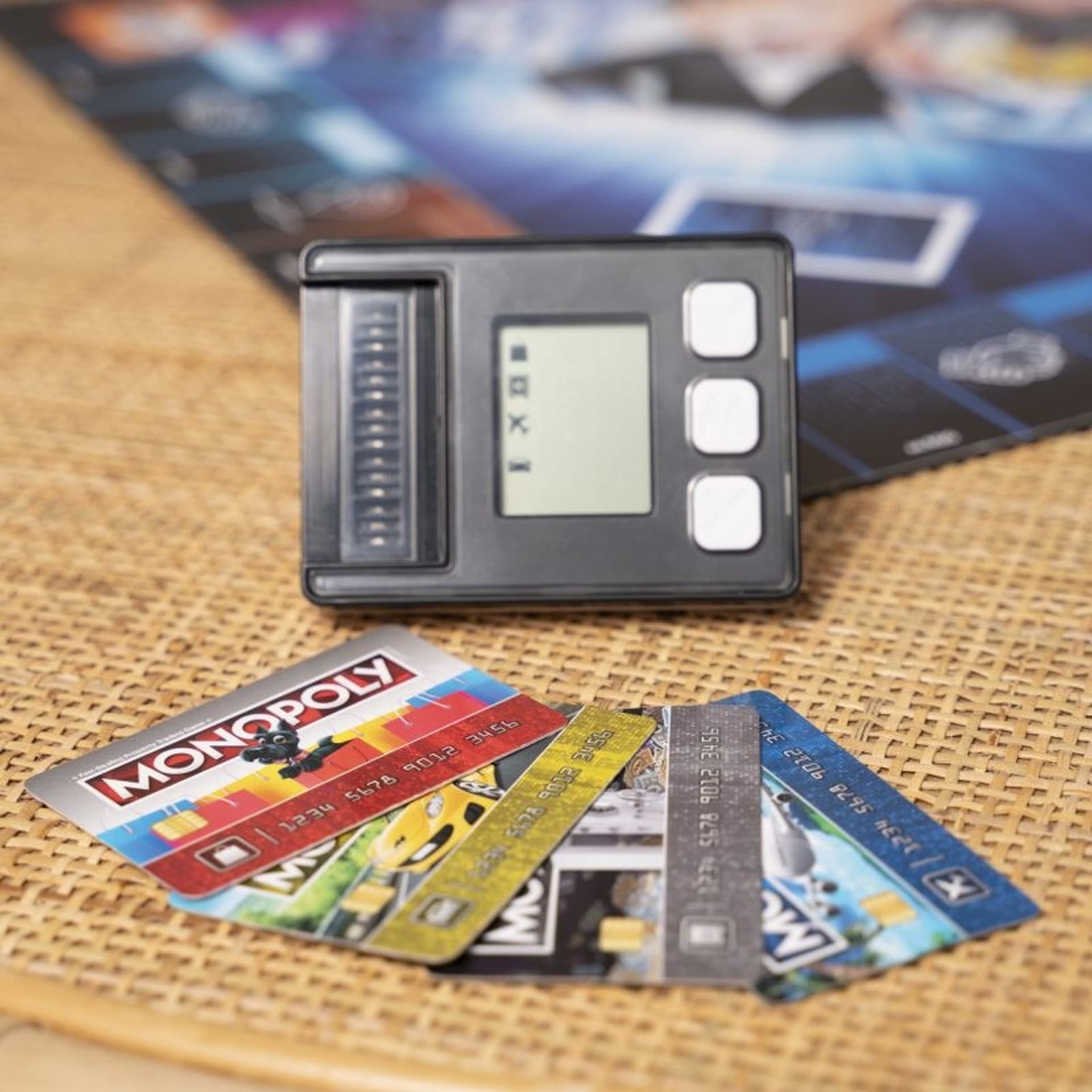 

Gra Monopoly Super Electronic Banking
