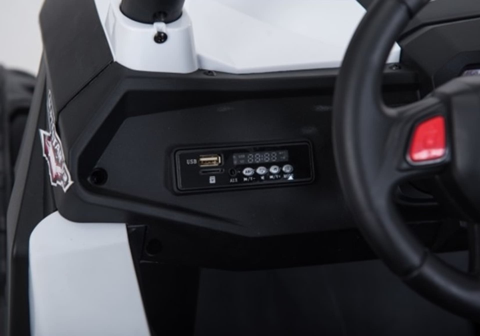 

Auto Na Akumulator Jeep XMX603 Różowy