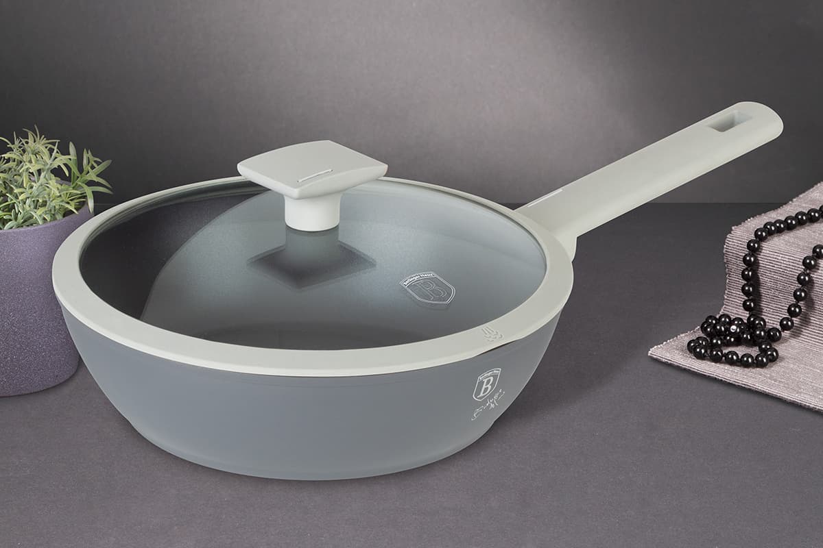 

PATELNIA TYTANOWA 24cm BERLINGER HAUS BH-7069 ASPEN