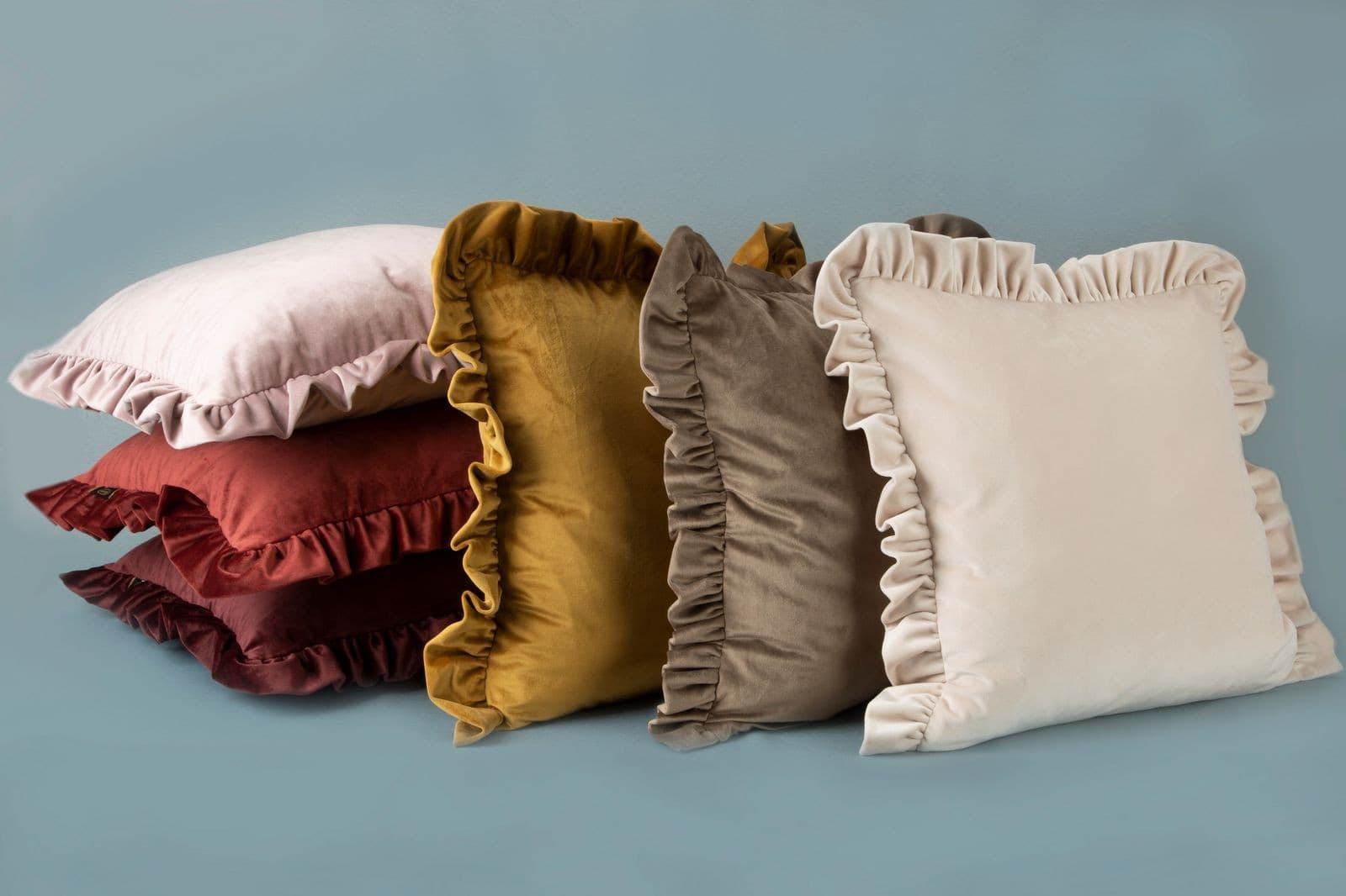 

Poszewka VELVET 45x45 falbana ceglany