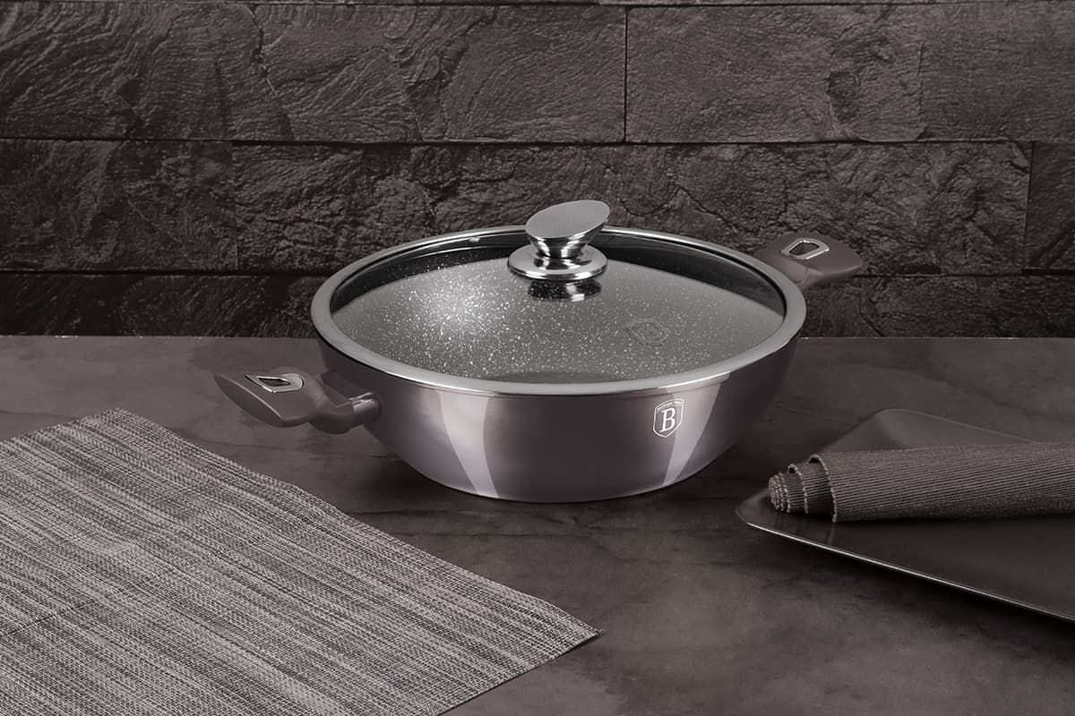 

GARNEK GRANITOWY WOK 28cm BERLINGER HAUS BH-7111 CARBON PRO