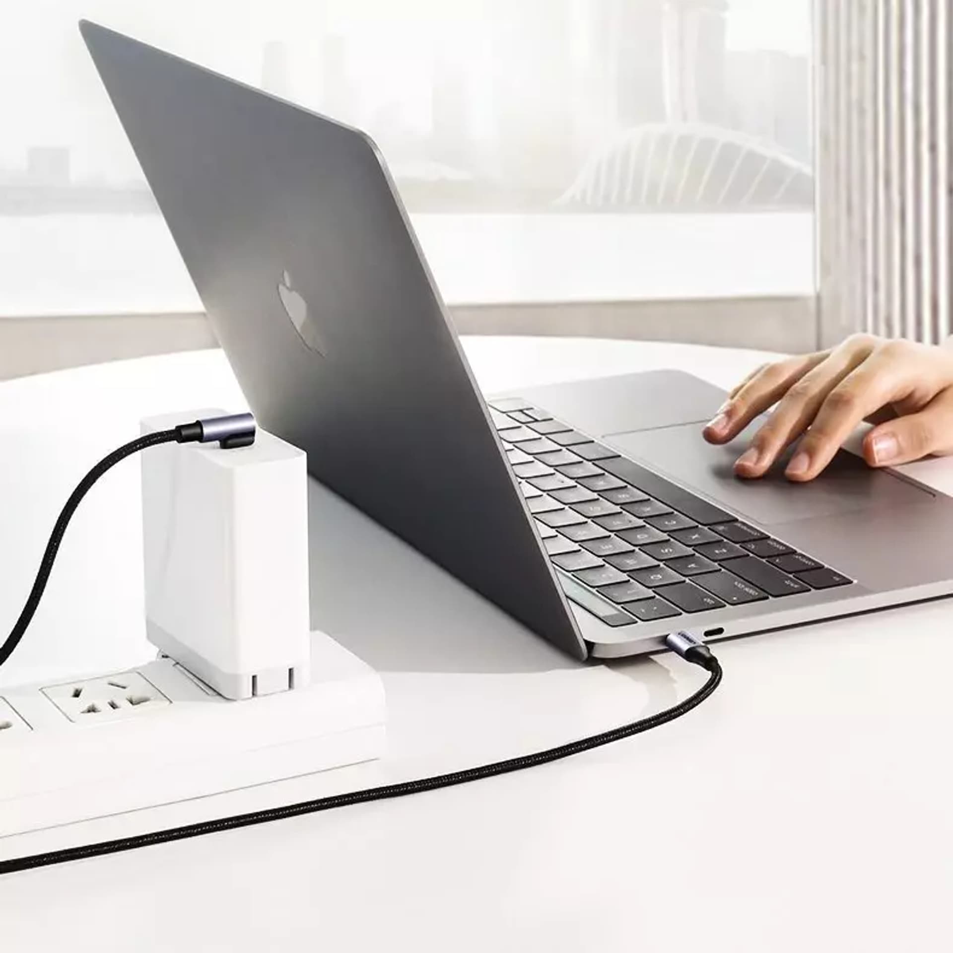 

Ugreen kątowy kabel przewód USB Typ C - USB Typ C Power Delivery 60 W 20 V 3 A 1 m czarno-szary (US255 50123)