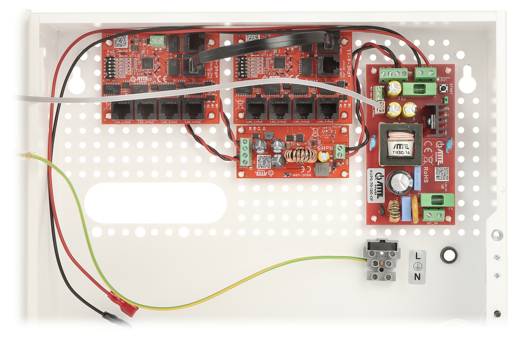 

SWITCH POE Z ZASILACZEM BUFOROWYM IPUPS-9-11-F 9-PORTOWY ATTE