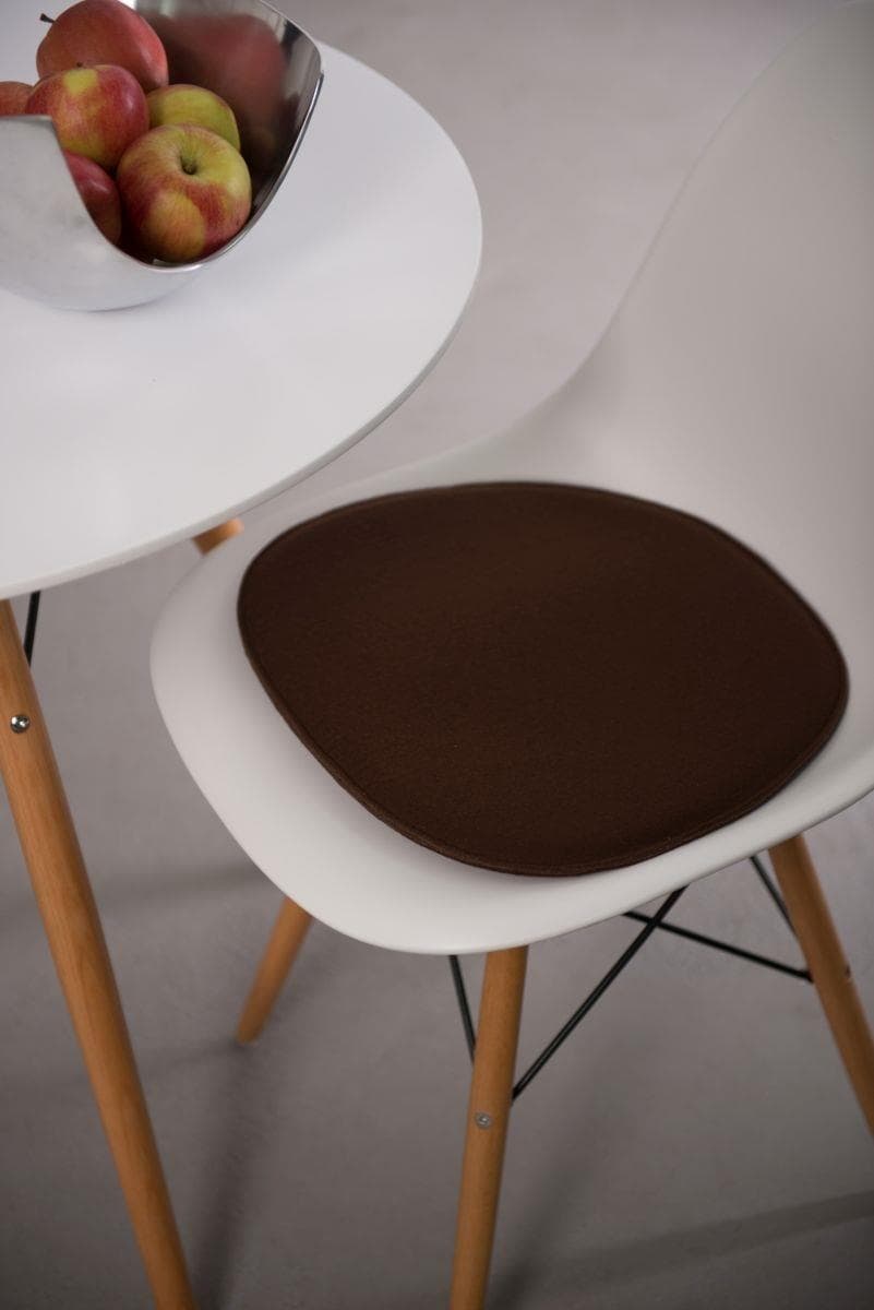 

Poduszka na krzesło Side Chair brązowa (Kolor coffee)