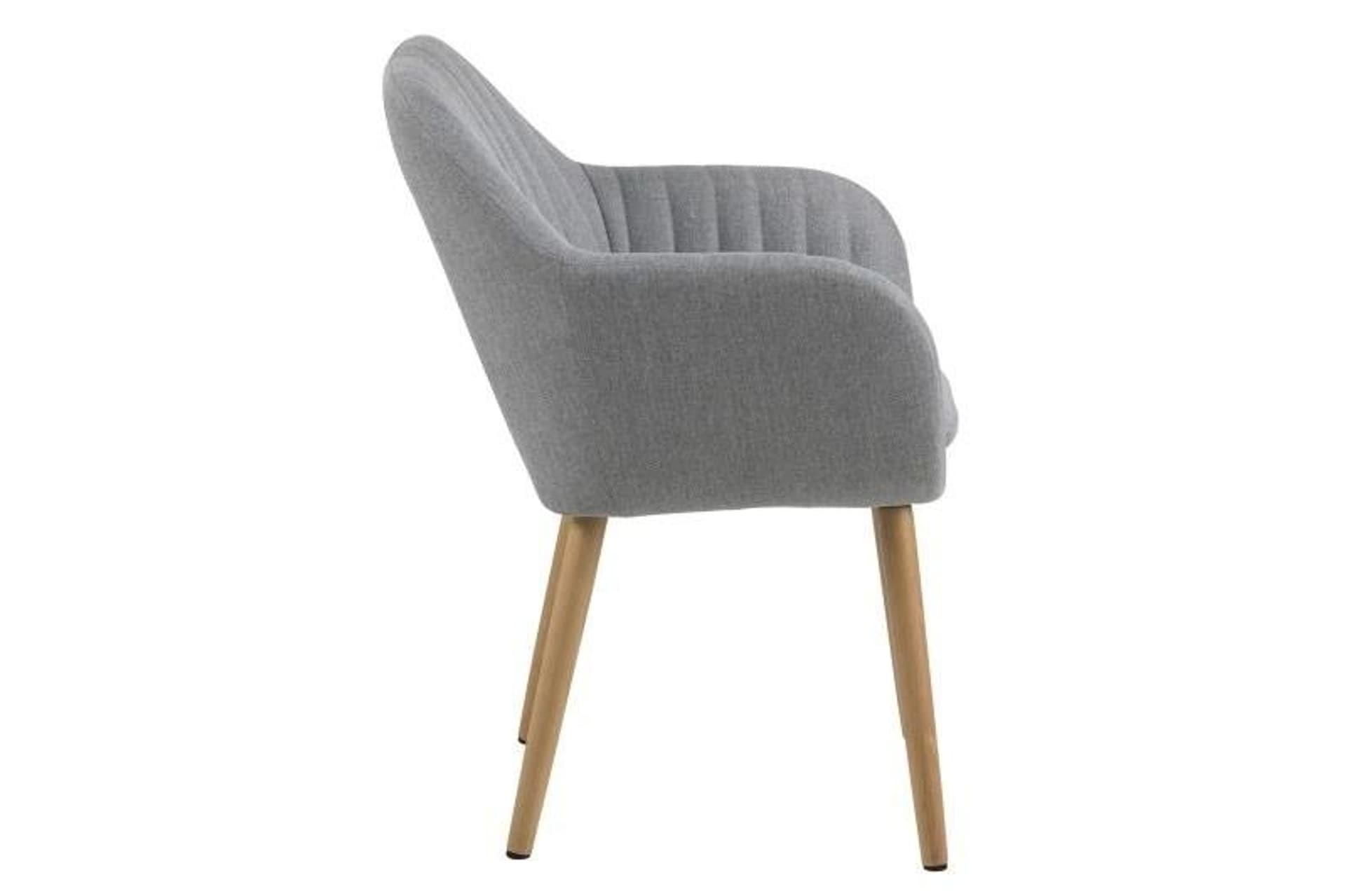 

Krzesło Emilia Light Grey (Kolor Szary)