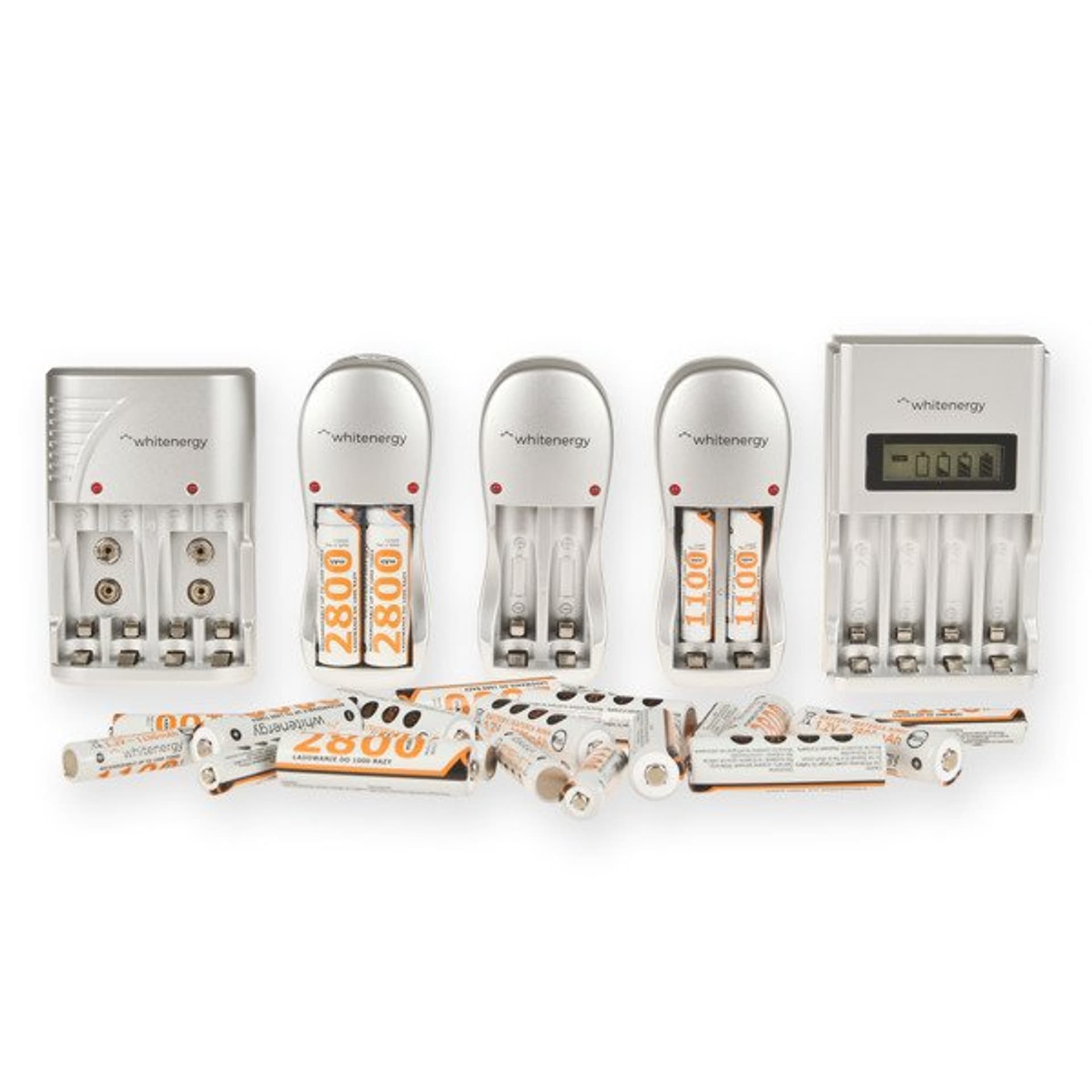 

Whitenergy Ładowarka do akumulatorów, 4x AA/ AAA, 230V+ 4x AA, 2800mAh, Ni-MH