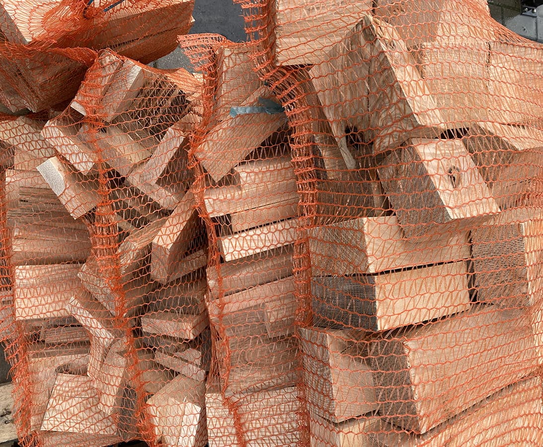 

Drewno na opał dąb, buk, jesion. Suche klocki 10kg