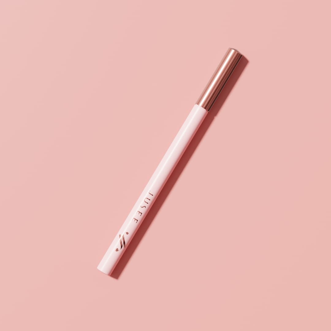 

JUSEE No More Drama Eye Marker eyeliner w pisaku Black Comedy 1.1ml