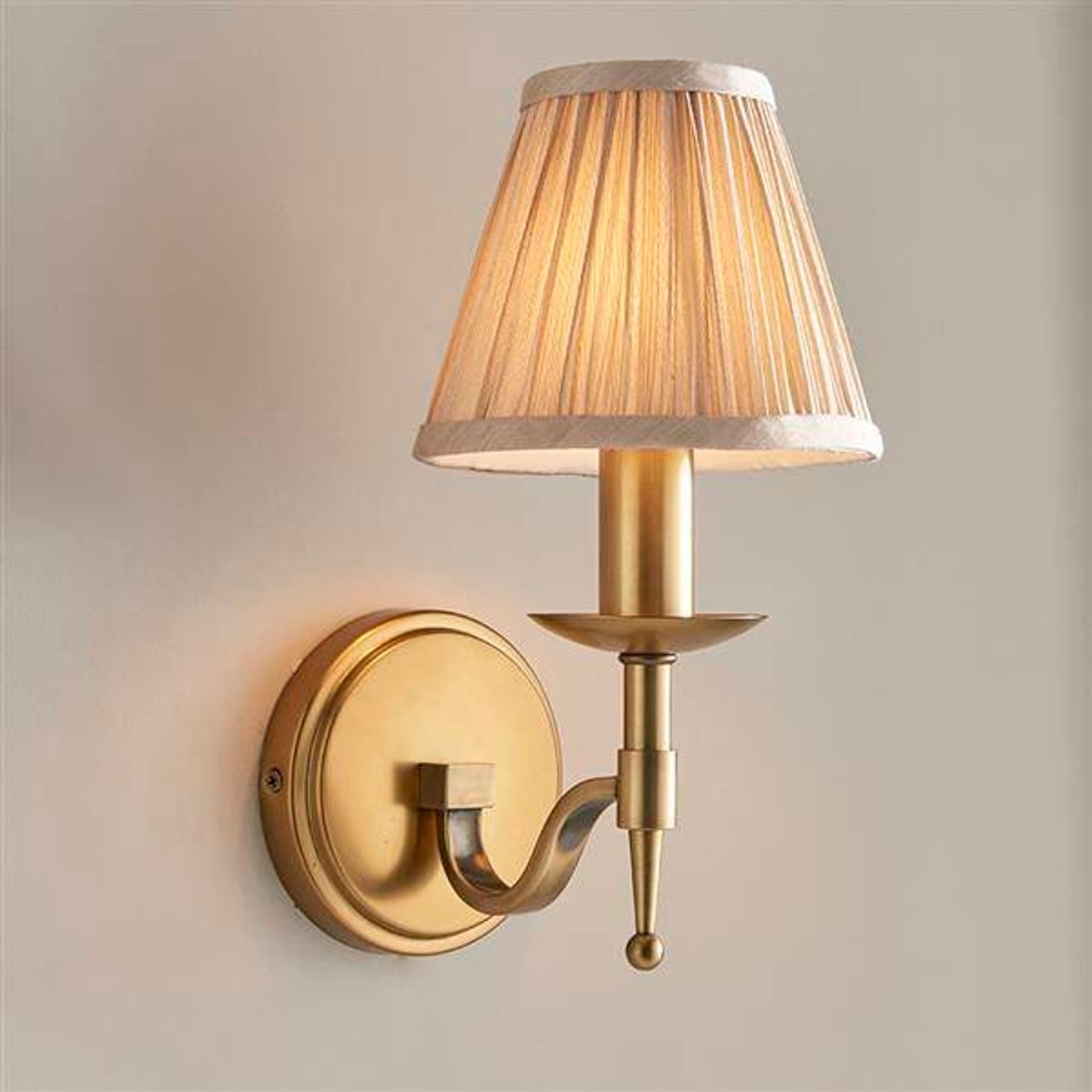 

Stanford antique brass Lampa Ścienna