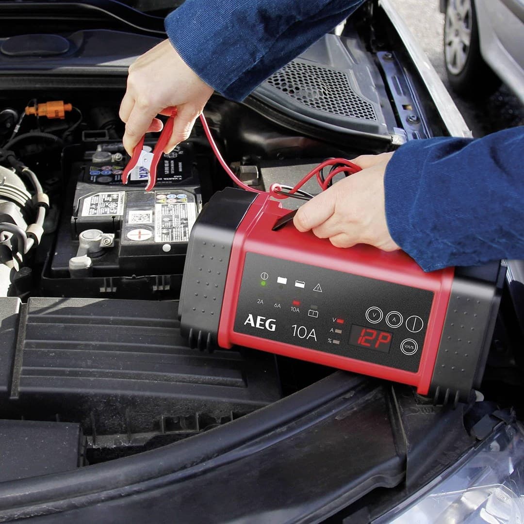 

Prostownik Automatyczny z Mikroprocesorem AEG LT 10 12V/24V, 10A
