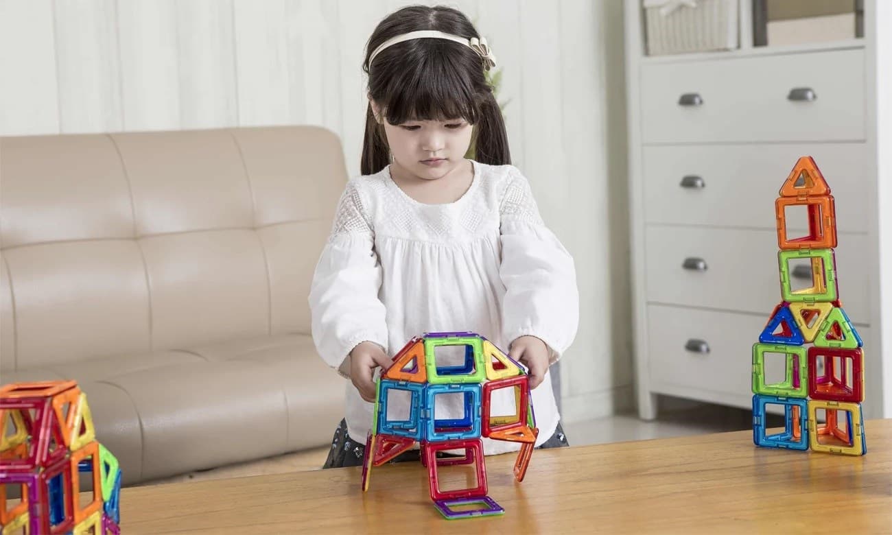 

Magformers 62 Elementów 701007