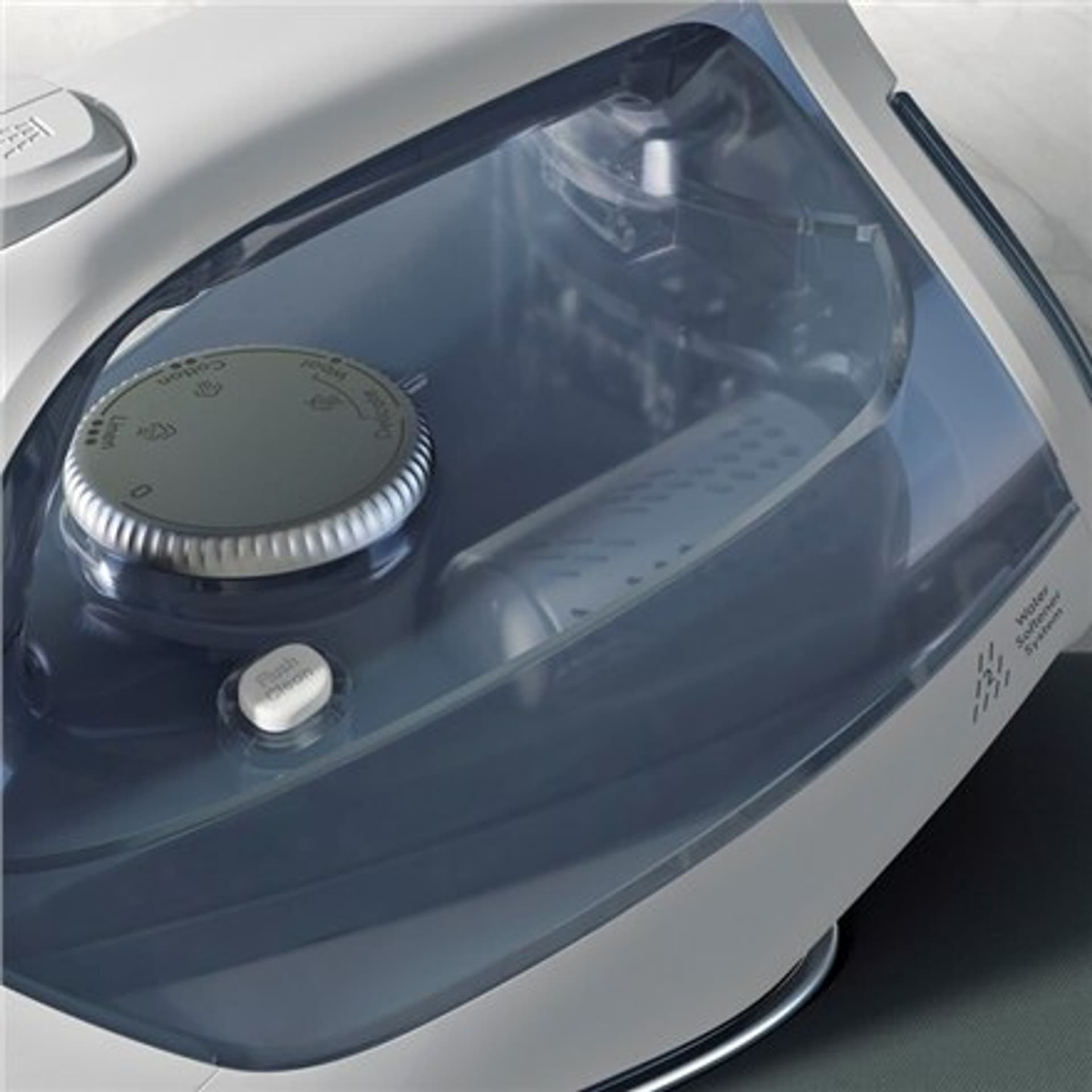 

Electrolux E7SI1-4WB Refine 700 żelazko parowe, 2300 W, pojemność zbiornika na wodę 370 ml, ciągła para 210 g/min, biały/niebies