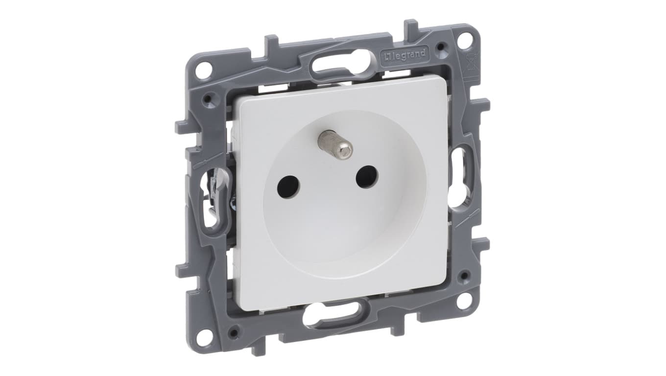 

Niloe Selection Gniazdo 2p+z 16A 250V (z przesłoną, zaciski śrubowe) perła 762427, Z przesłoną/zaciski śrubowe) perła 76242