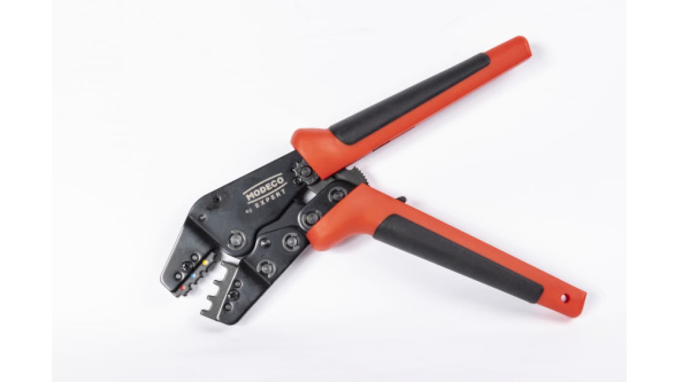 

SZCZYPCE DO ZACISKANIA KOŃCÓWEK Z IZOLACJĄ 0.5-6MM2 225MM CRMO TPR MN-20-187