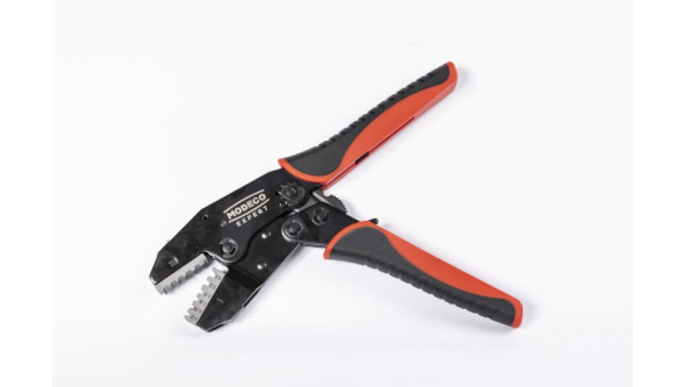 

SZCZYPCE DO ZACISKANIA KOŃCÓWEK TULEJKOWYCH 0.5-4MM2 6-16mm2 220MM CRMO TPR MN-20-189