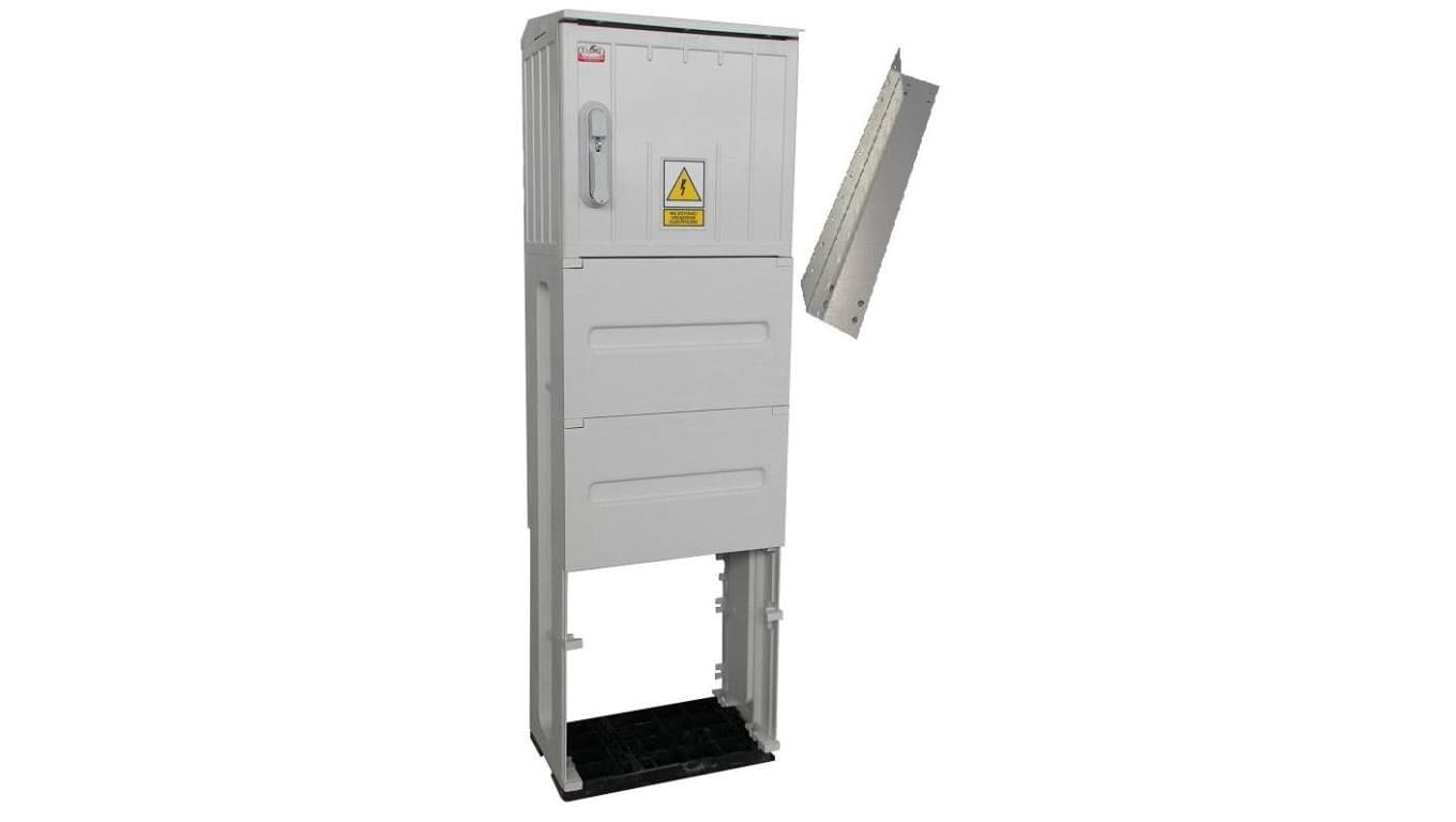

Rozdzielnica elektryczna, obudowa termoutwardzalna na fundamencie typ OZ40x40+F