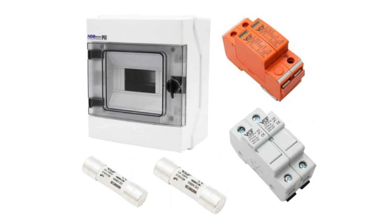 

Rozdzielnica hermetyczna PV zestaw fotowoltaiczny 1 string 2P DC 1000V VCX ogranicznik przepięc + wkładki 10x38 15A 1000V DC PV