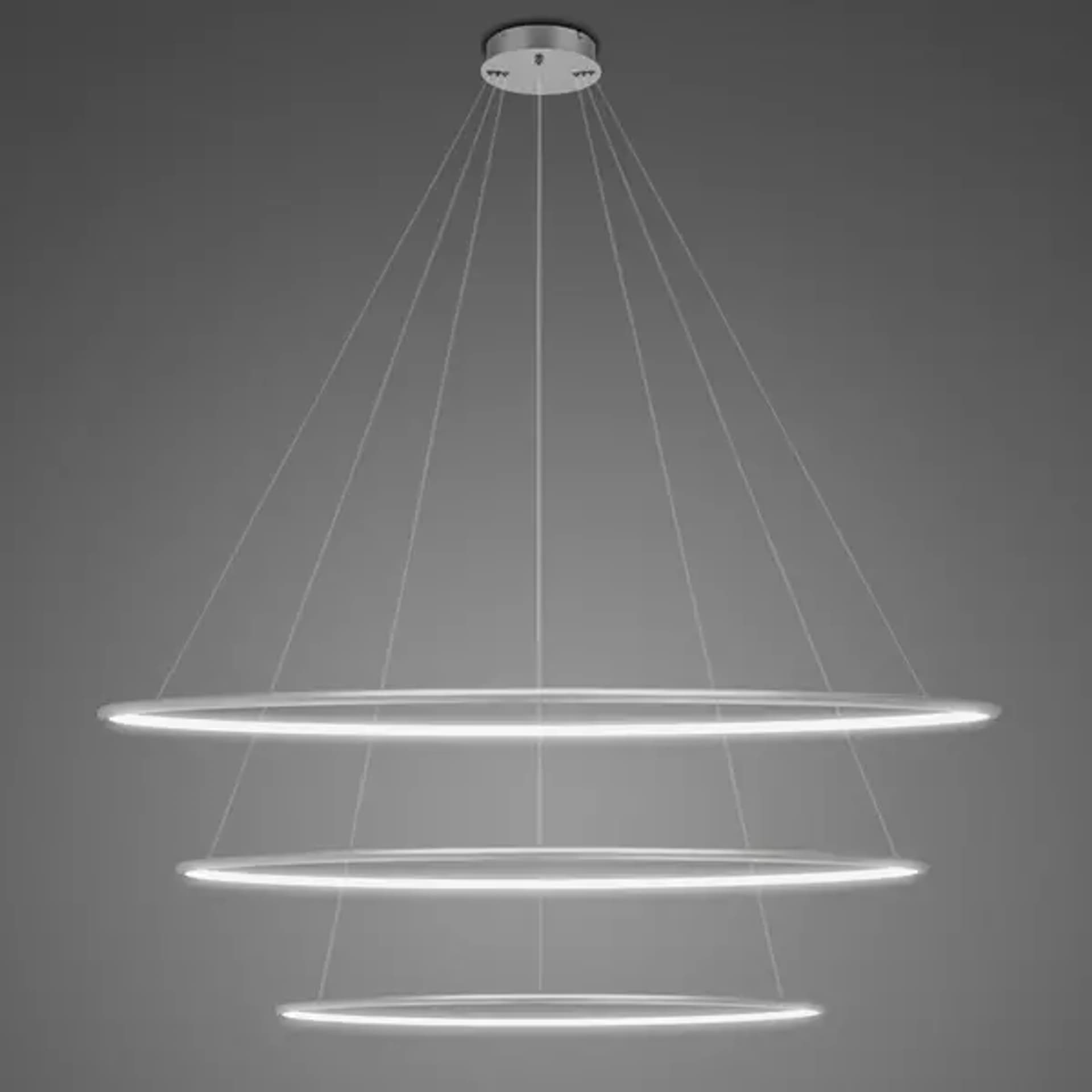 

Lampa wisząca Ledowe Okręgi No.3 Φ120 cm in 4k srebrna Altavola Design (Barwa światła barwa dzienna, Kierunek padania światła do wewnątrz, Kolor srebrny, Możliwość ściemniania nie)