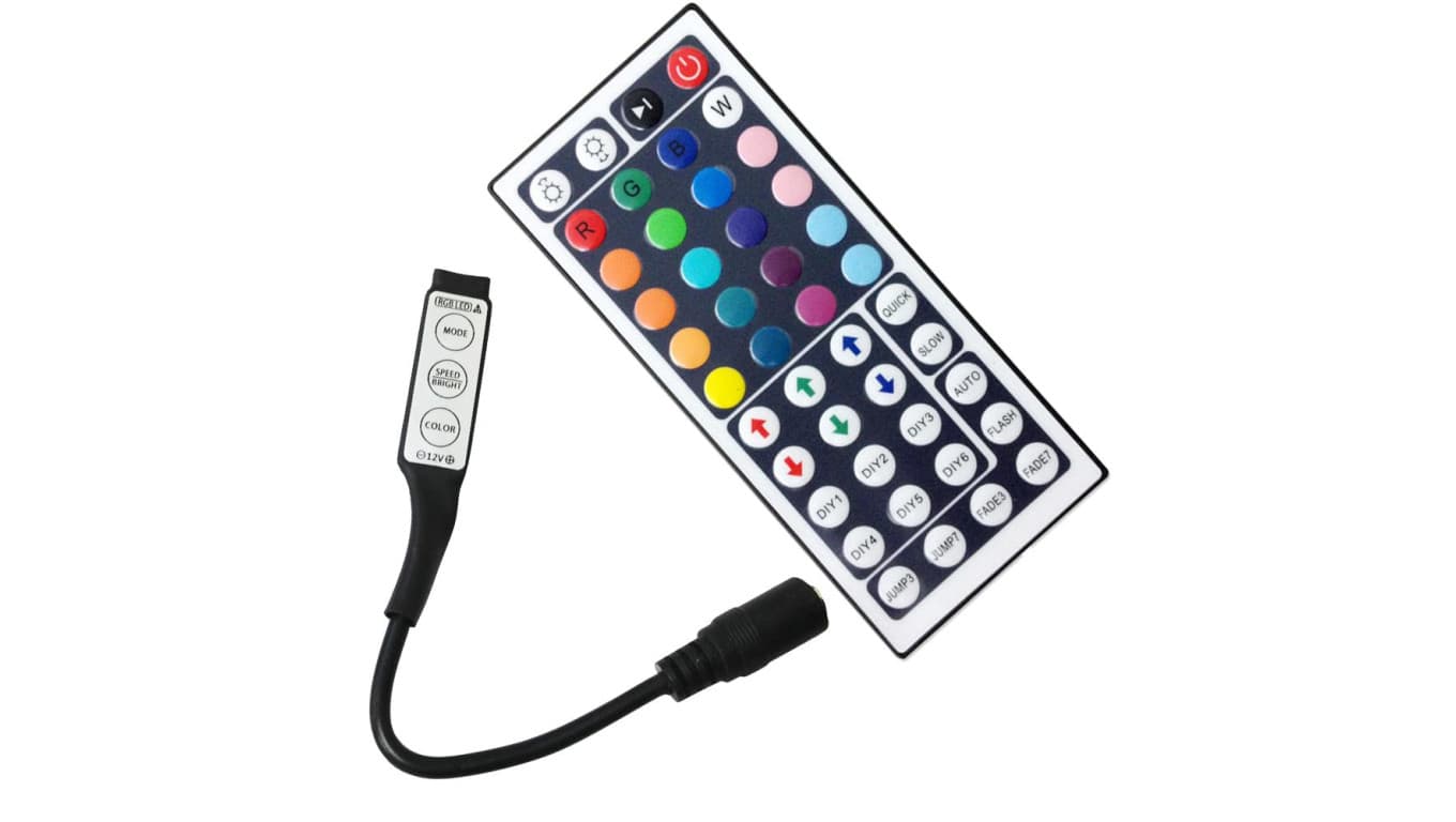 

Kontroler sterownik RGB ir 72W MINI 6A 12VDC 44 key czarny