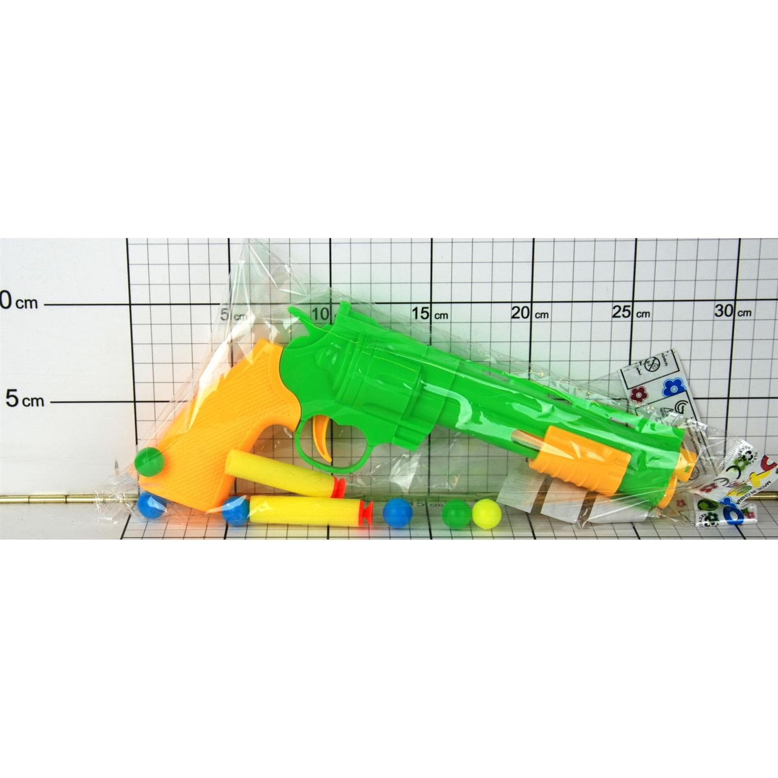 

PISTOLET NA STRZAŁKI I KULKI W FOLII