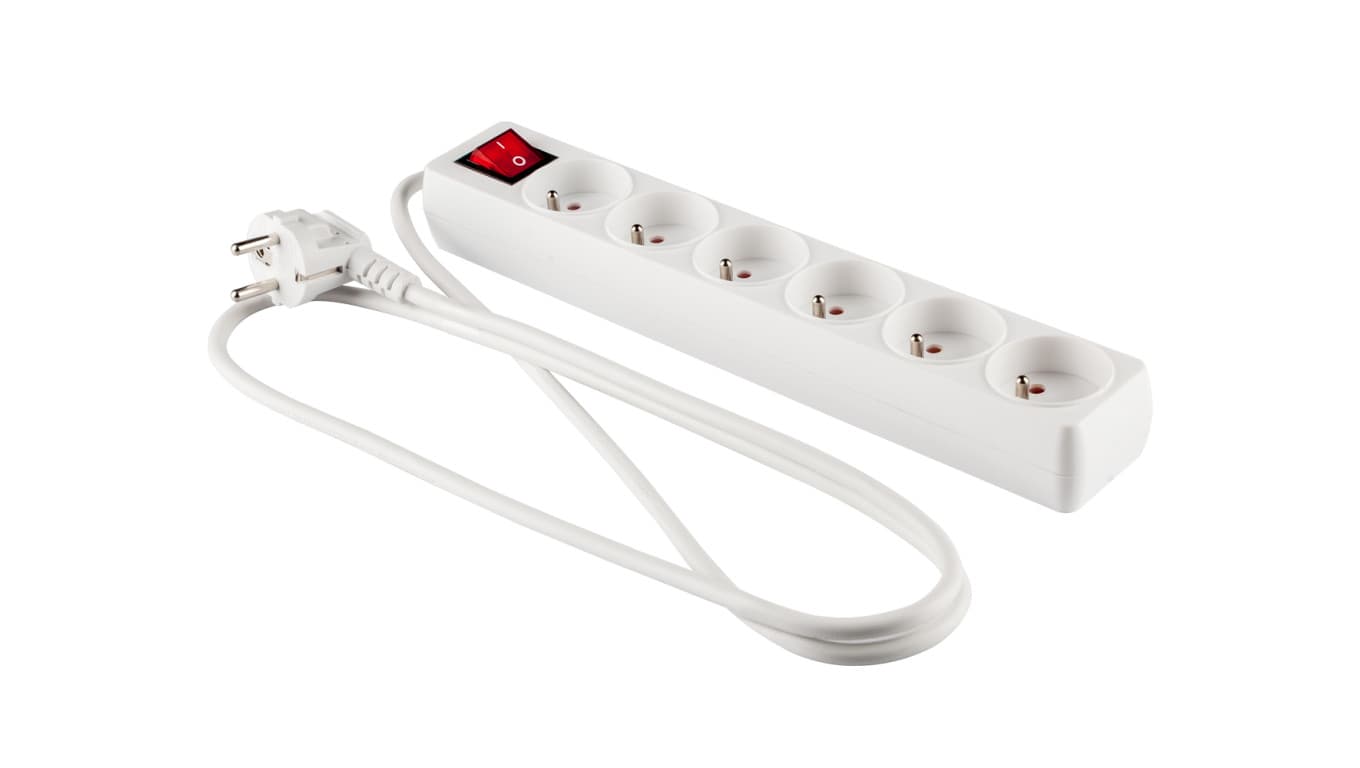 

Przedłużacz z wyłącznikiem 6-gniazd z/u 1,5m /H05VV-F 3G1/ biały PM-ZW-6G-15