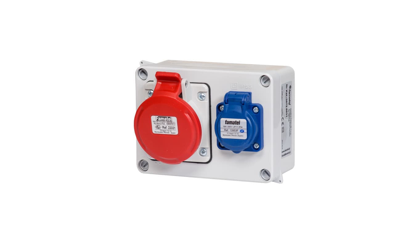 

Rozdzielnica 1xCEE 16A 3P+N+T 400V 1xGS 16A 2P+T 230V RW3072 16/5 GS IP44 3072.0031