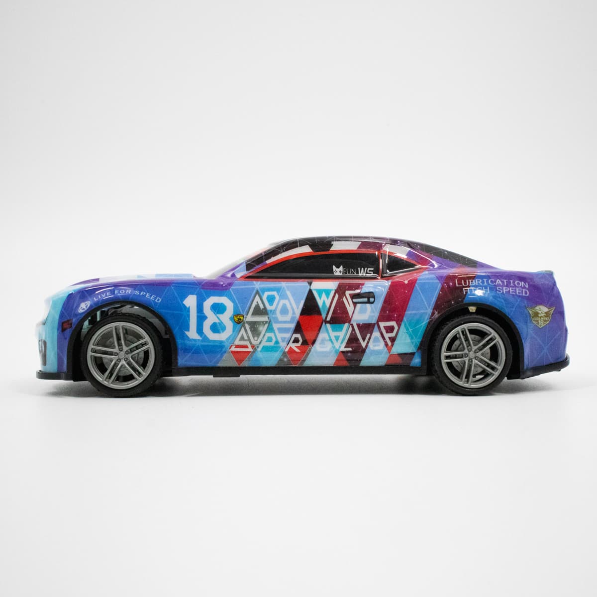 

AUTO NA RADIO 20CM. NOWE MALOWANIE