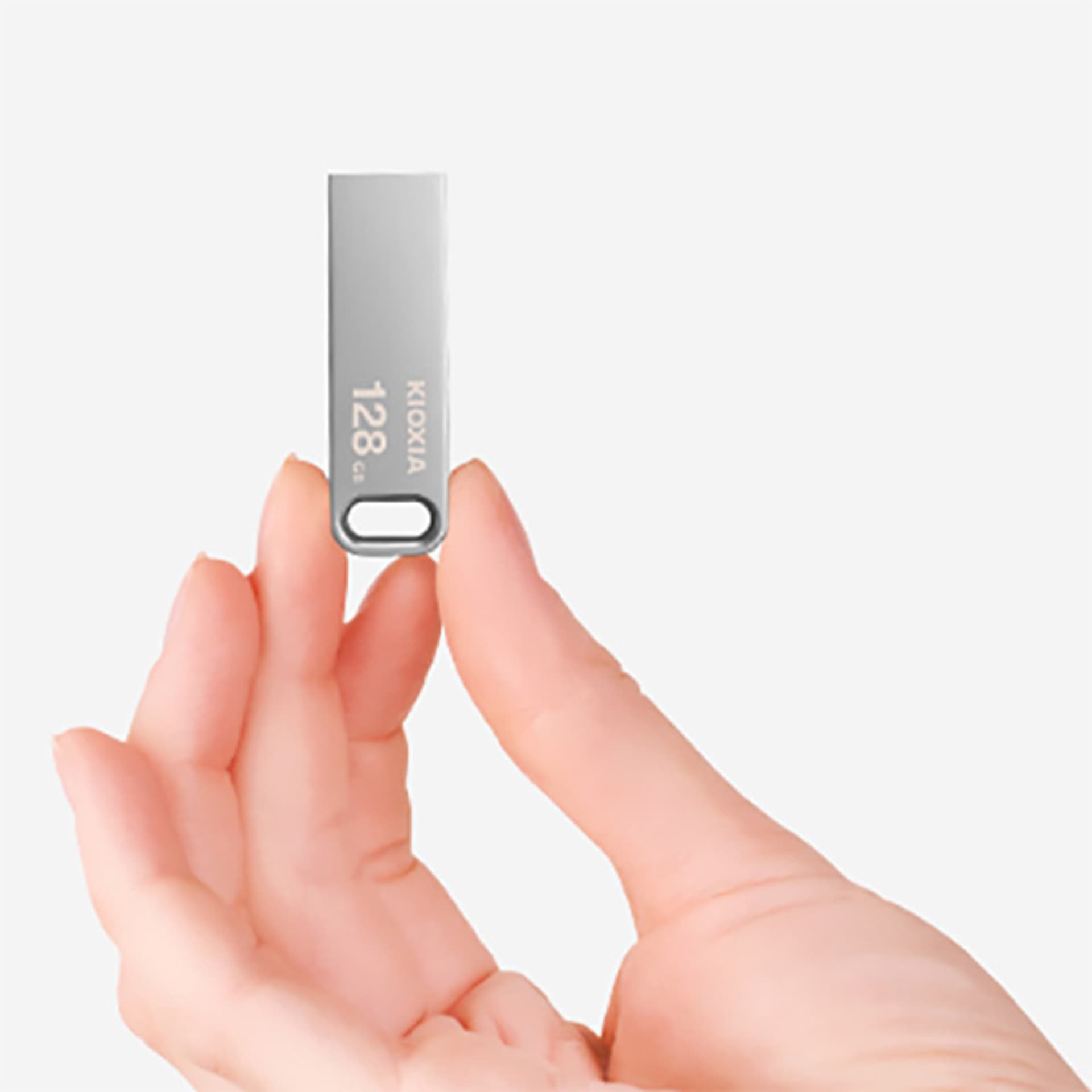 

Kioxia USB flash disk, USB 3.0, 128GB, Biwako U366, Biwako U366, srebrny, LU366S128GG4