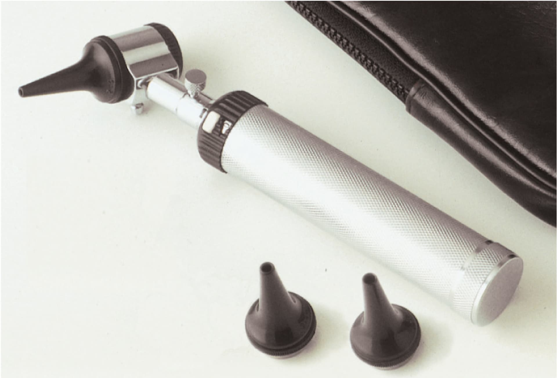 

Otoskop Parker Gima-black Otoskop
