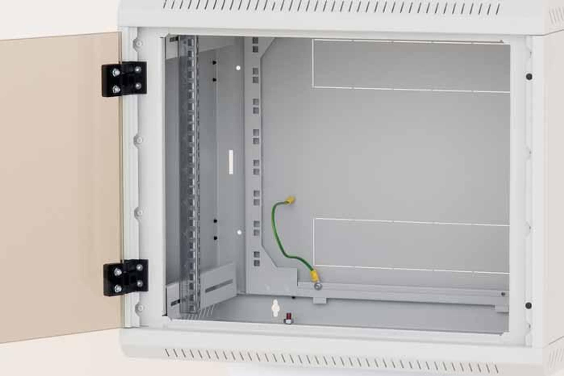 

TRITON SZAFA 19" 9U 600 dwuczęść. RBA-09-AS6-CAX-A1