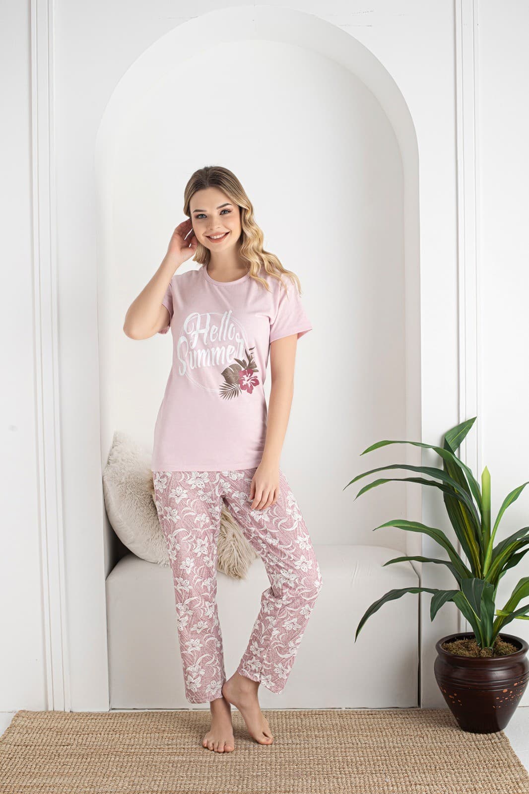 

PIŻAMA DAMSKA PD-007 KR (kolor jasny różowy, rozmiar M)