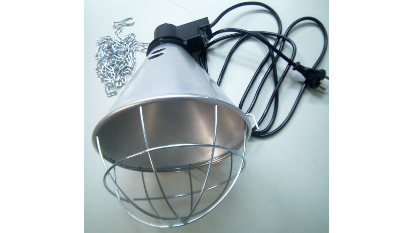 

Oprawa do promienników podczerwieni 250W P2,5 230V IPX4 OPR-2533