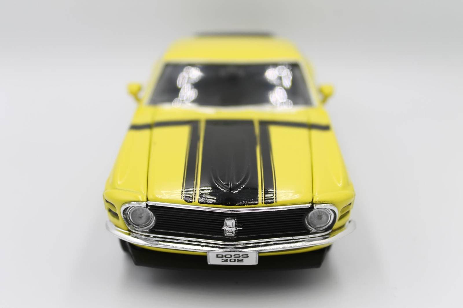 

SAMOCHÓD METALOWY WELLY 1970 Ford Mustang Boss 302