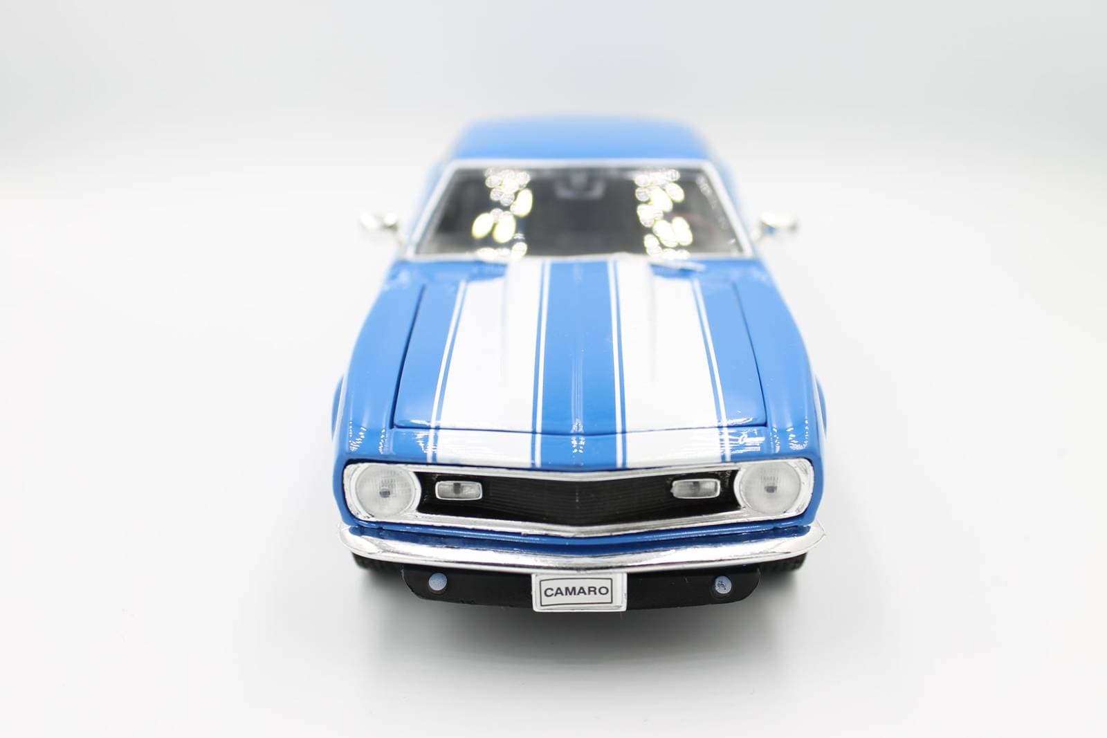 

SAMOCHÓD METALOWY WELLY 1968 Chevrolet Camaro Z28