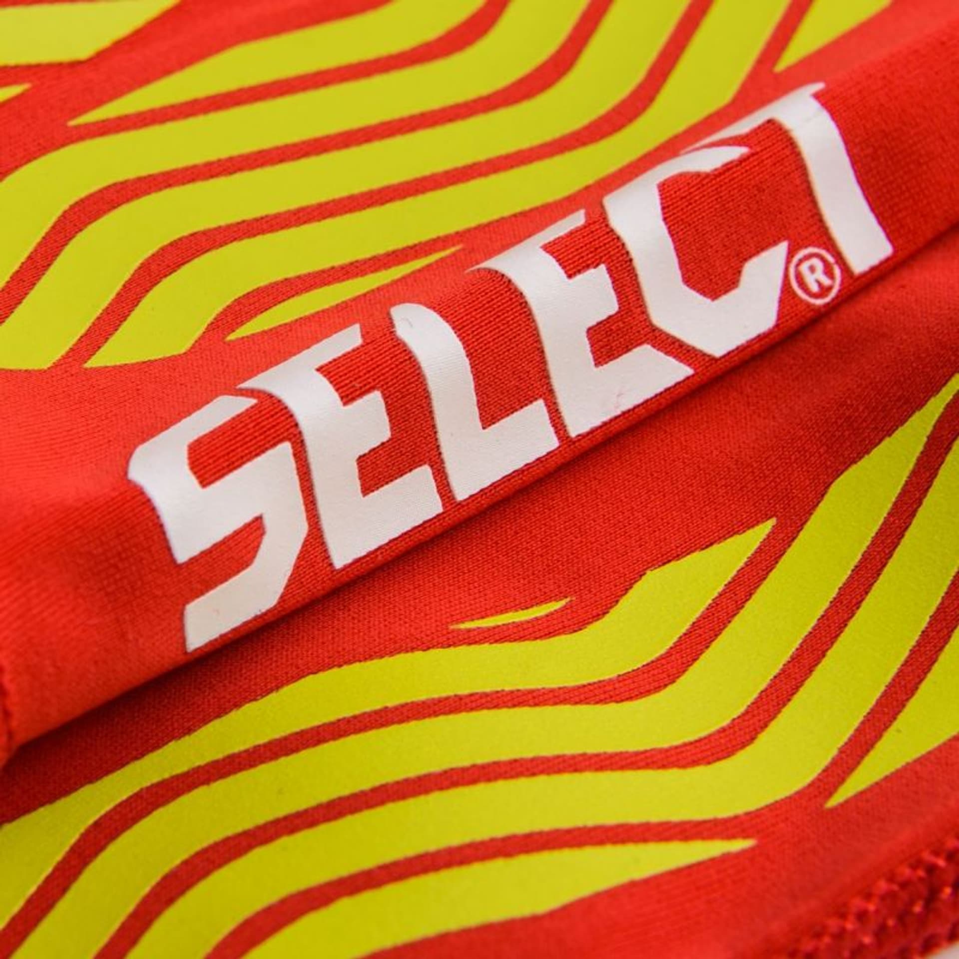 

Rękaw kompresyjny Select 6610 (kolor Czerwony, rozmiar N/A, rozmiar S)