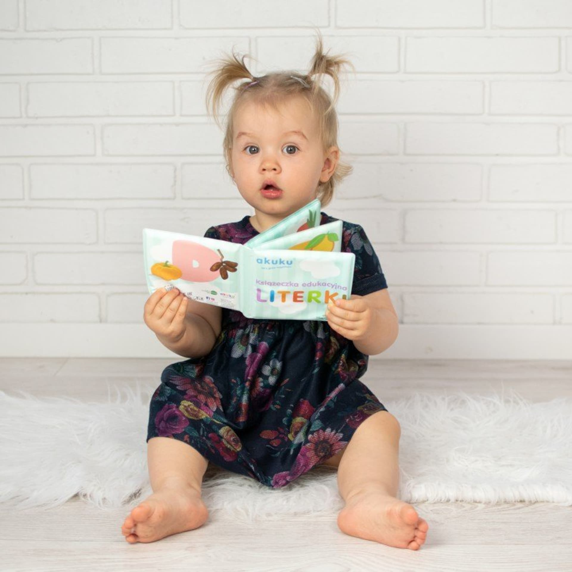 

Książeczka edukacyjna-literki